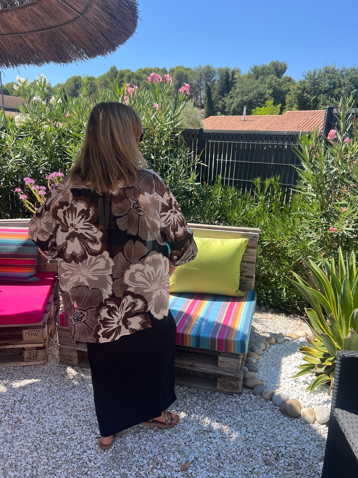 CHEMISIER NOIR TAUPE MARRON "FLEURI"