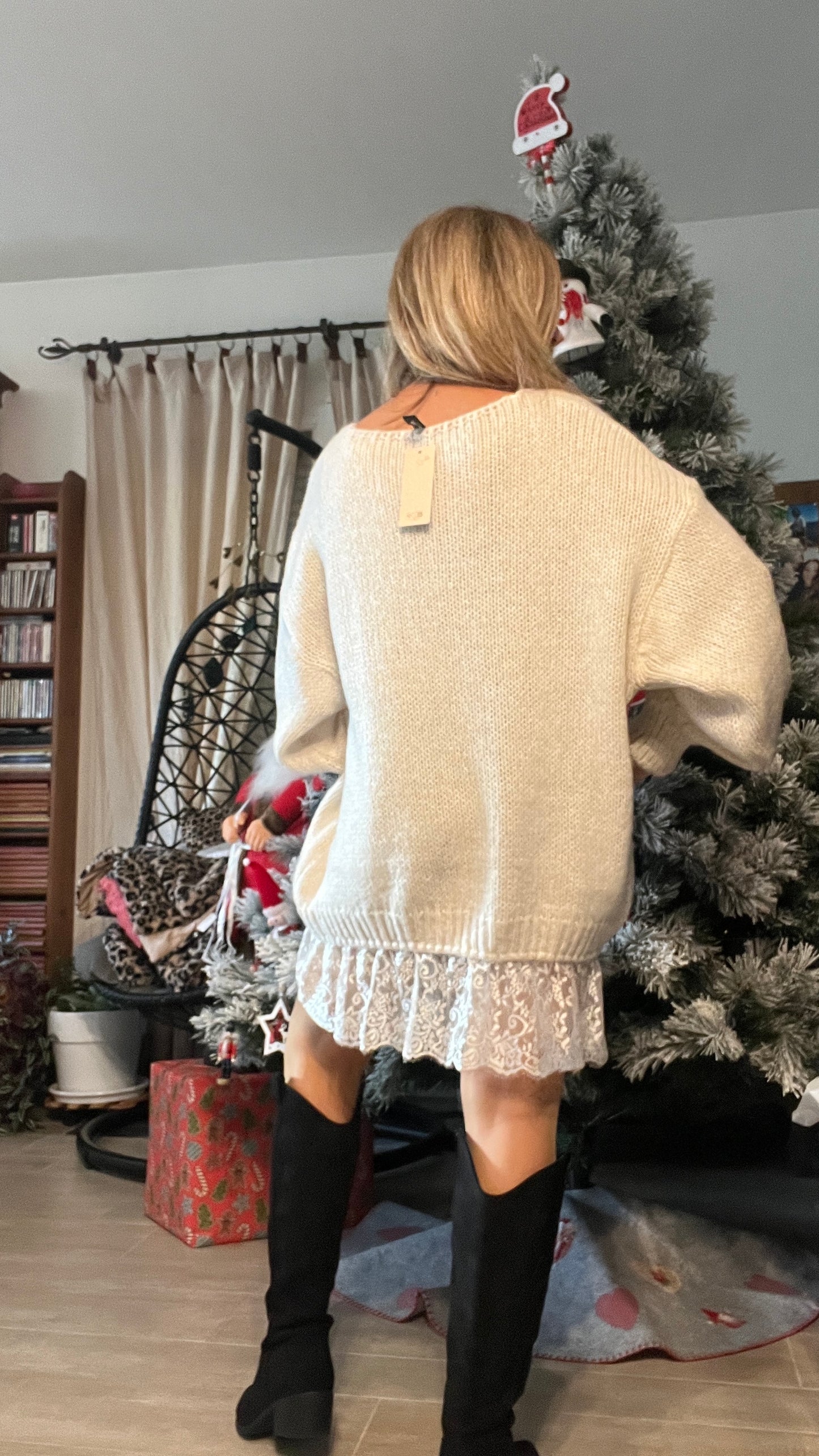 PULL/ROBE TUNIQUE DENTELLE BEIGE