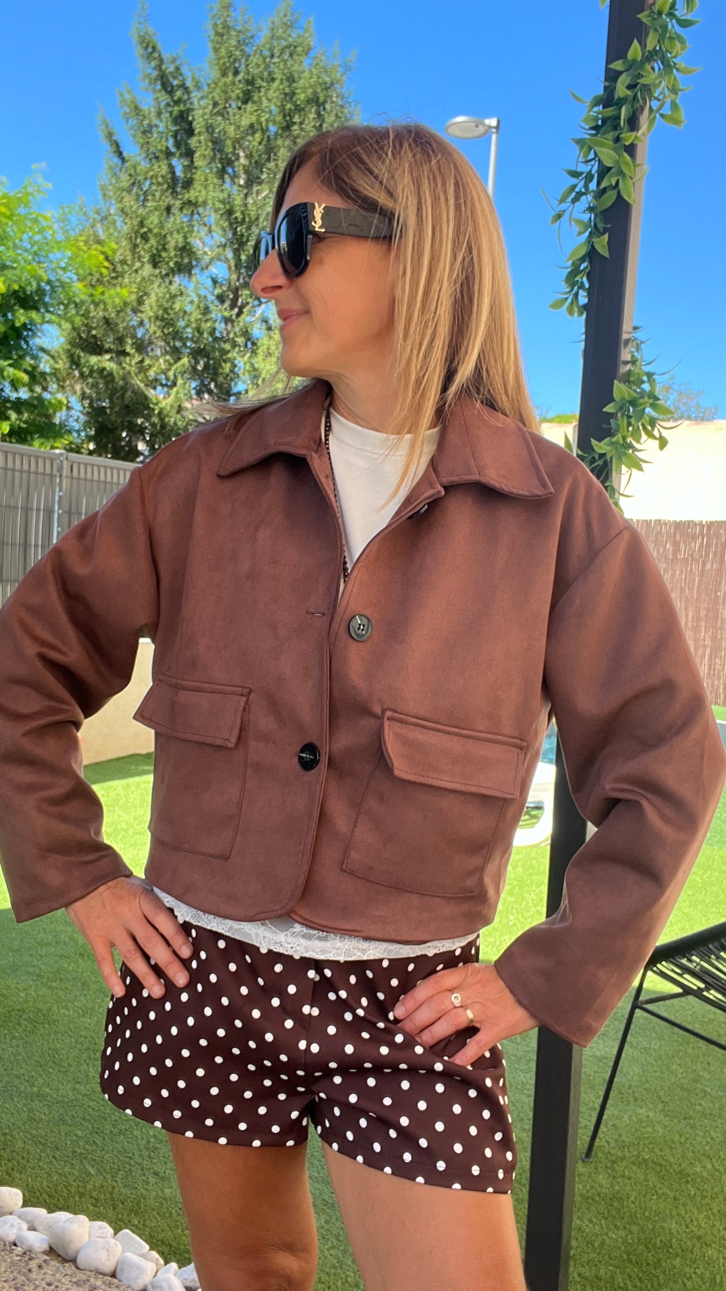 VESTE COURTE MARRON GLACE "SUEDINE"