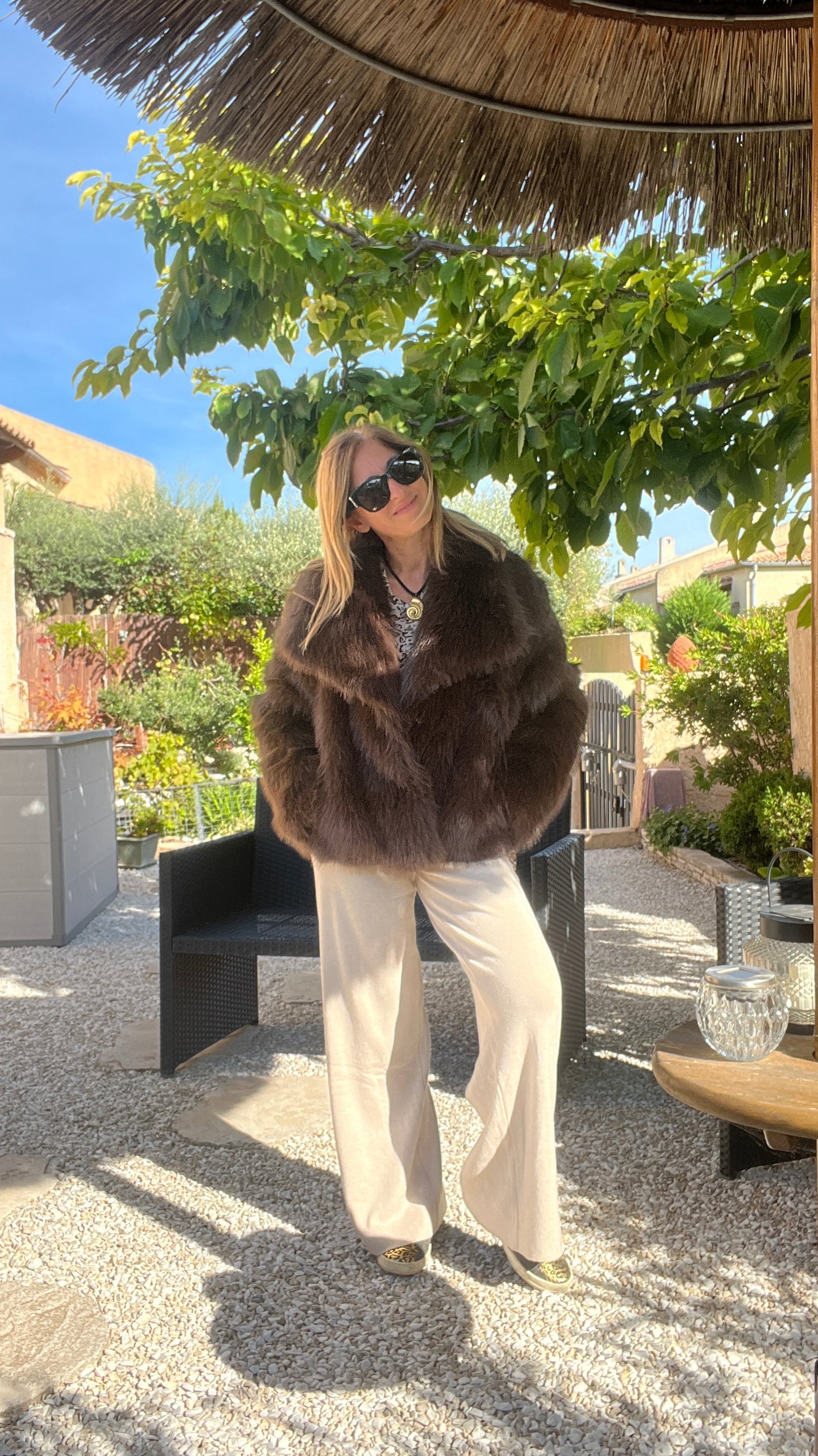 VESTE FOURRURE CHOCOLAT "CLARA"