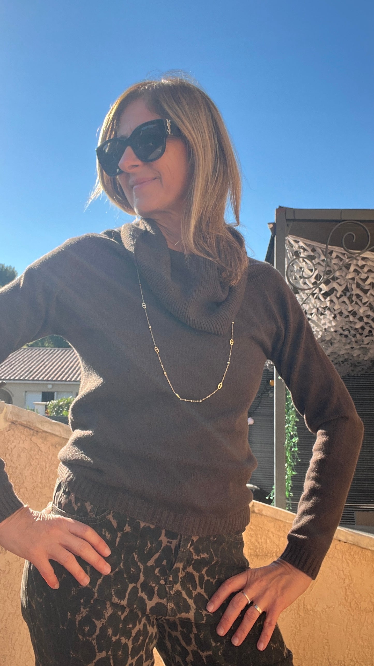 PULL CHOCOLAT COL BARDOT