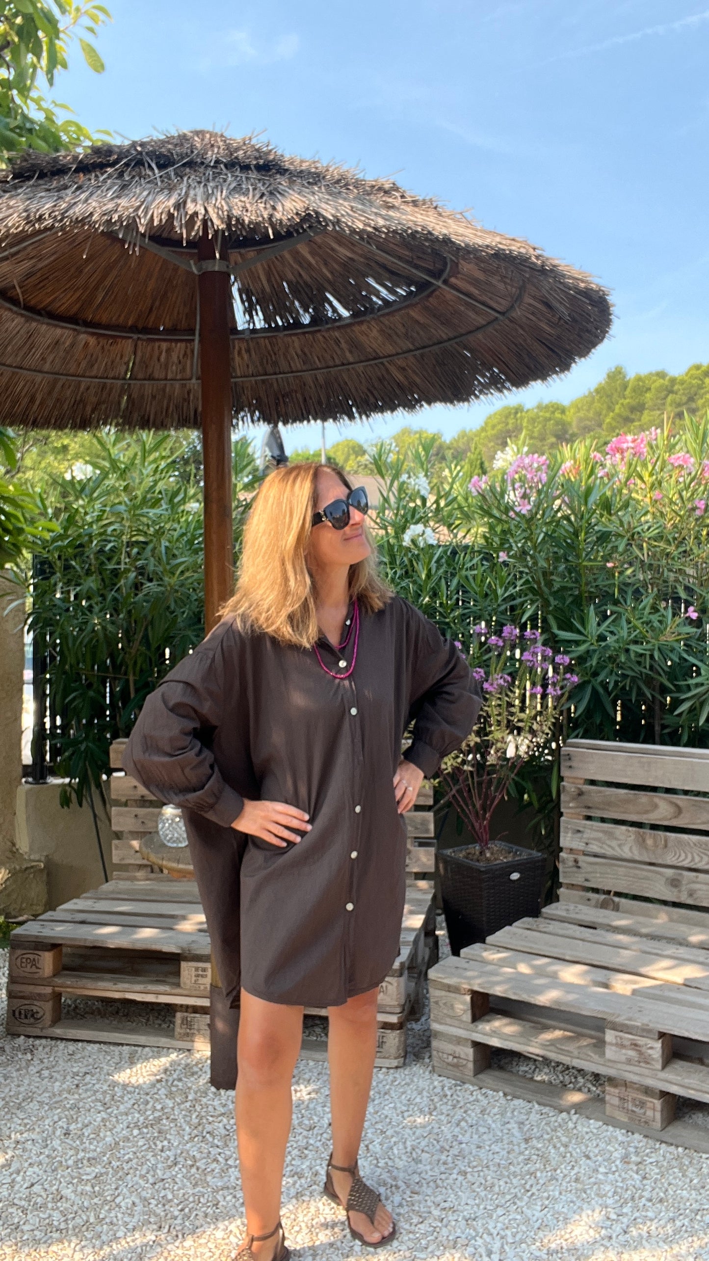 ROBE CHEMISE CHOCOLAT "ICONIQUE"