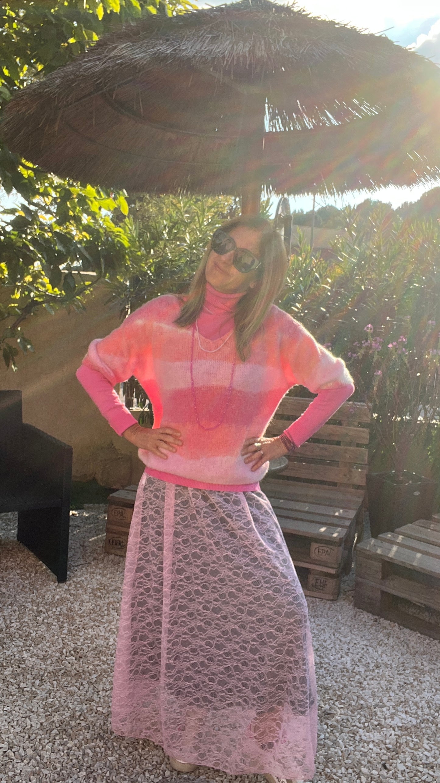 PULL ROSE DEGRADE MANCHES COURTES "MULTICOLORE"