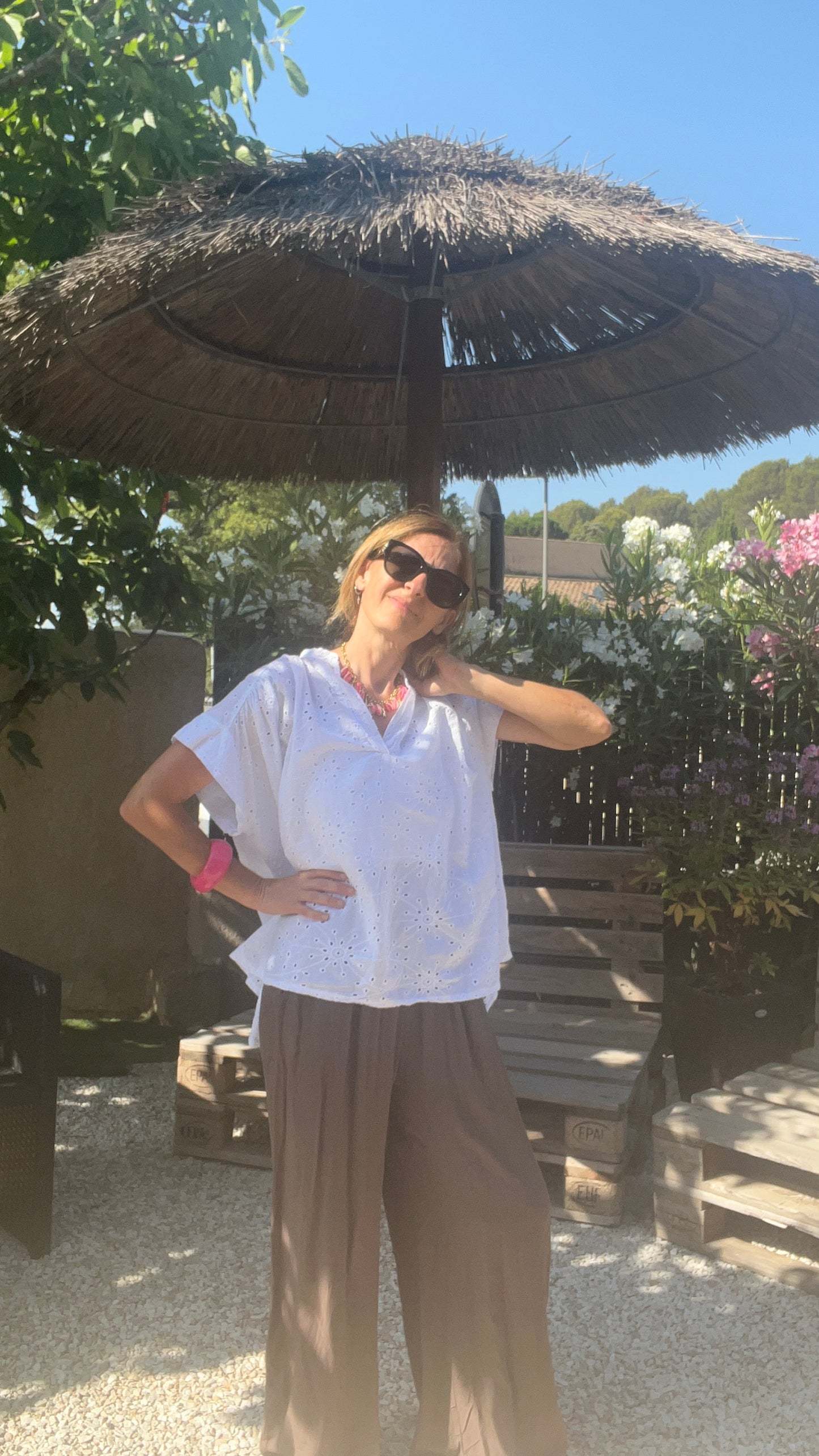 Chemisier blanc "BRODERIE ANGLAISE"