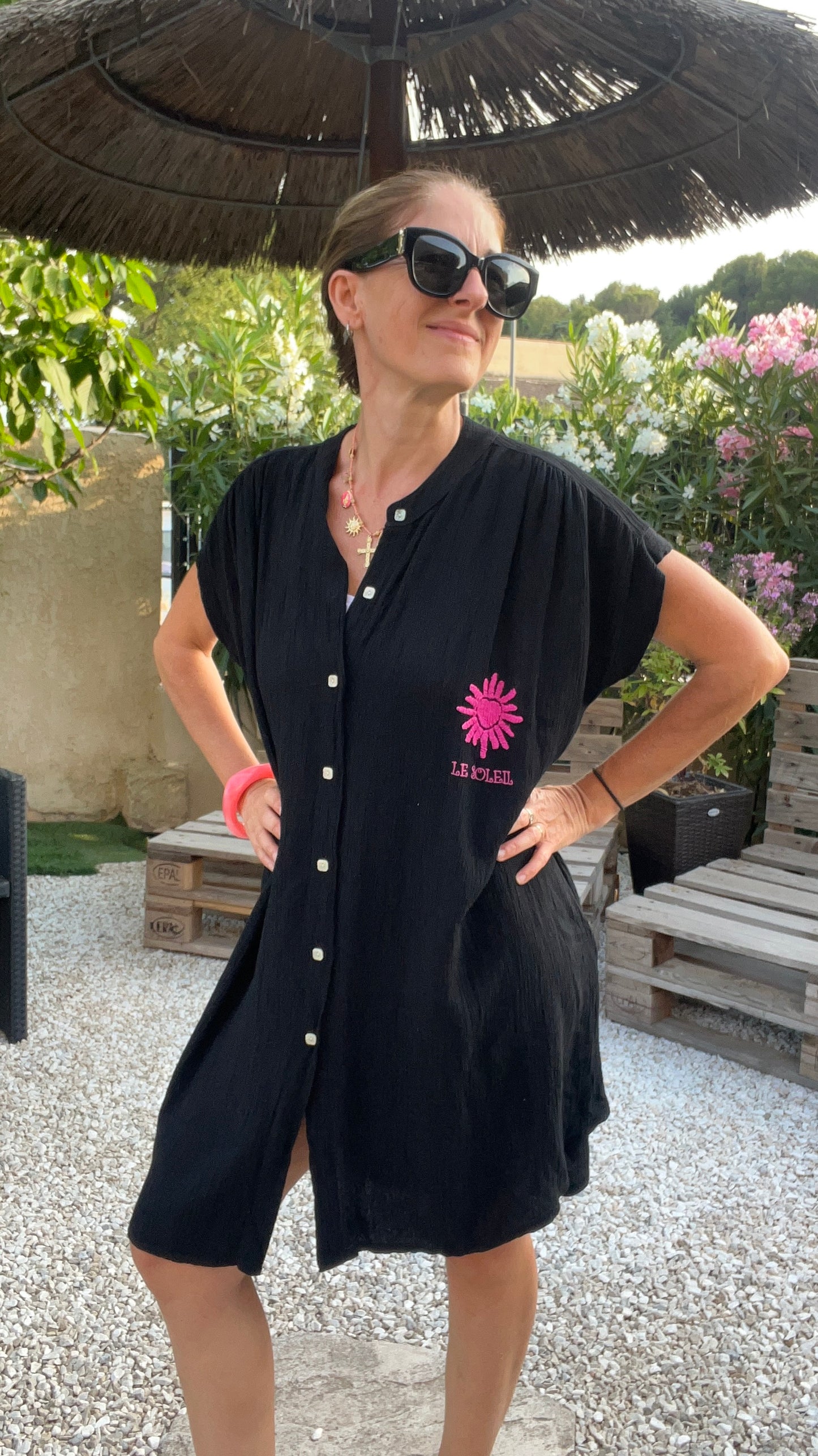 robe noire "SOLEIL"