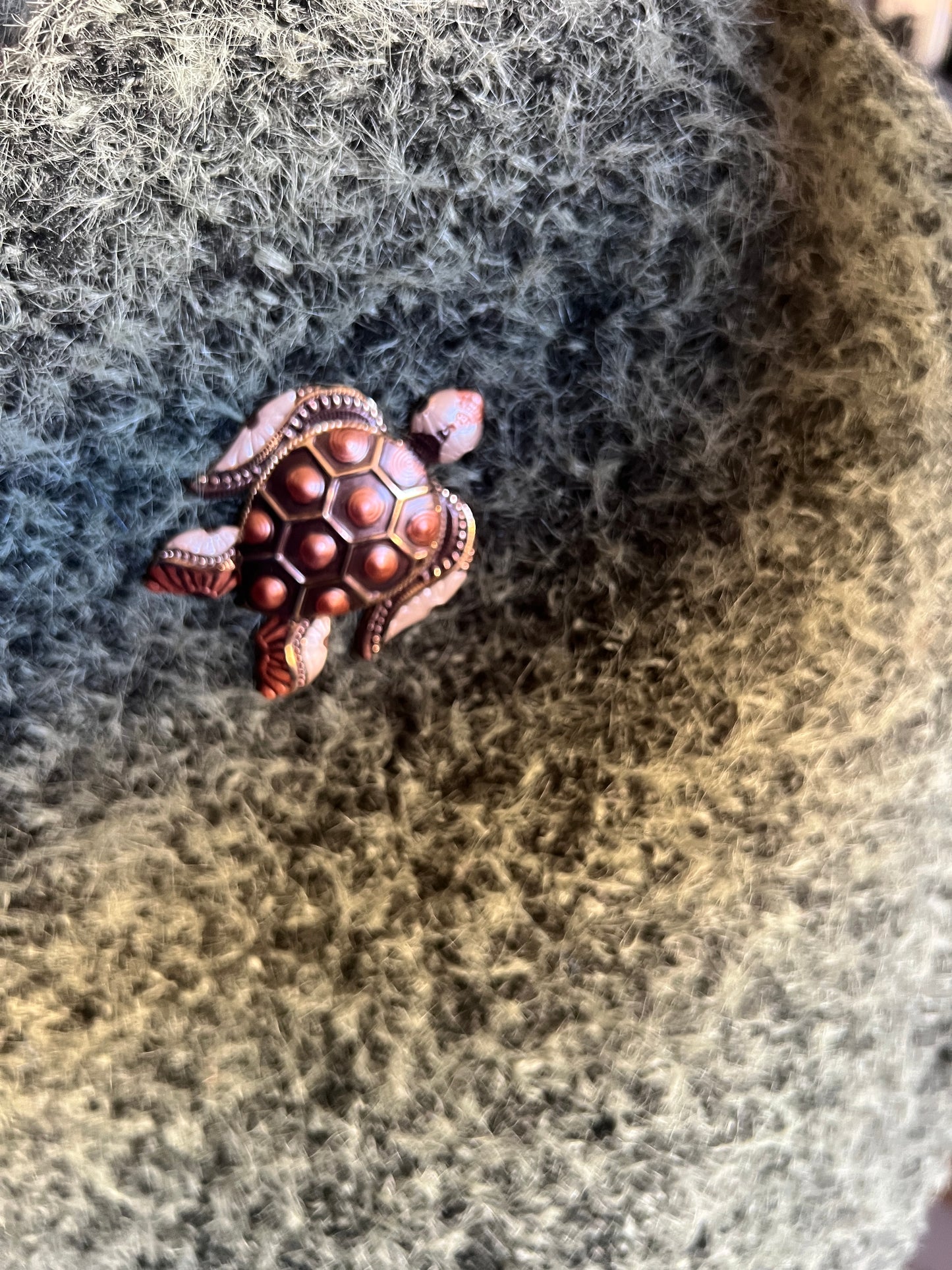 Broche chocolat « TORTUE »