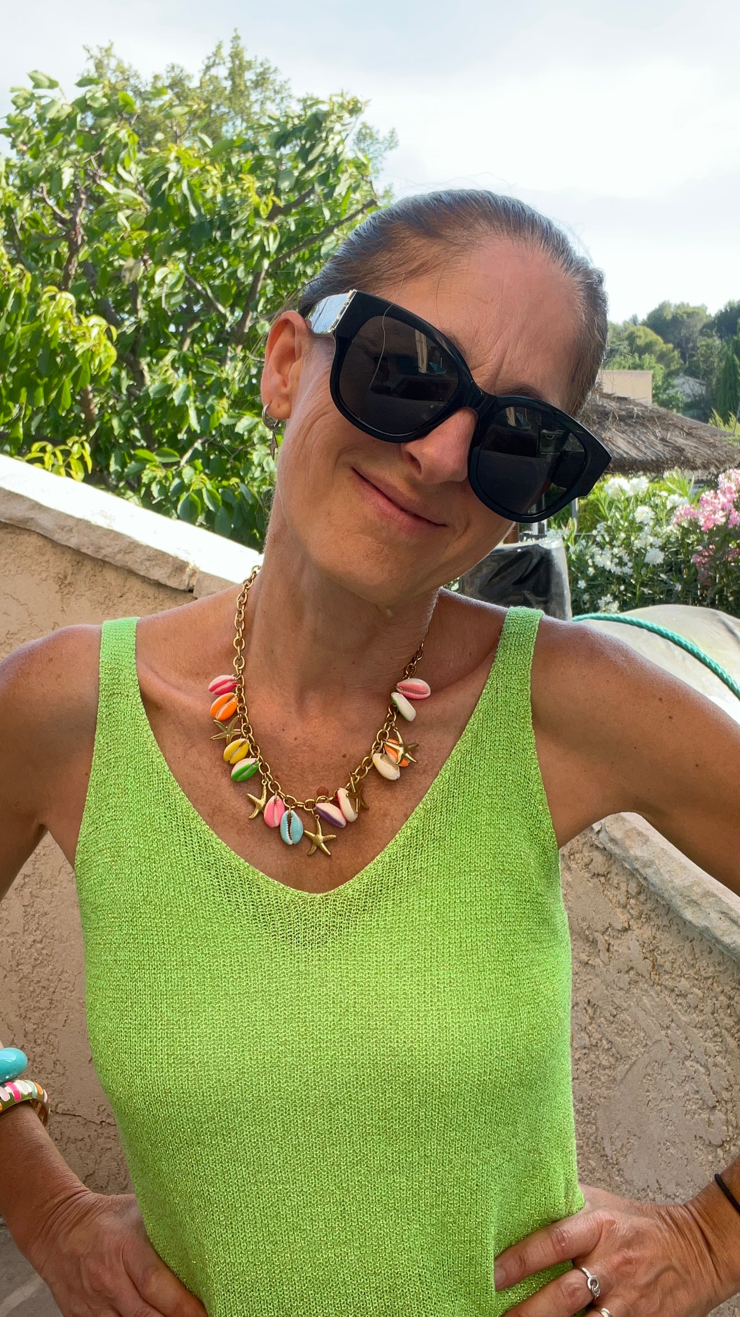 Collier coquillages multicolore