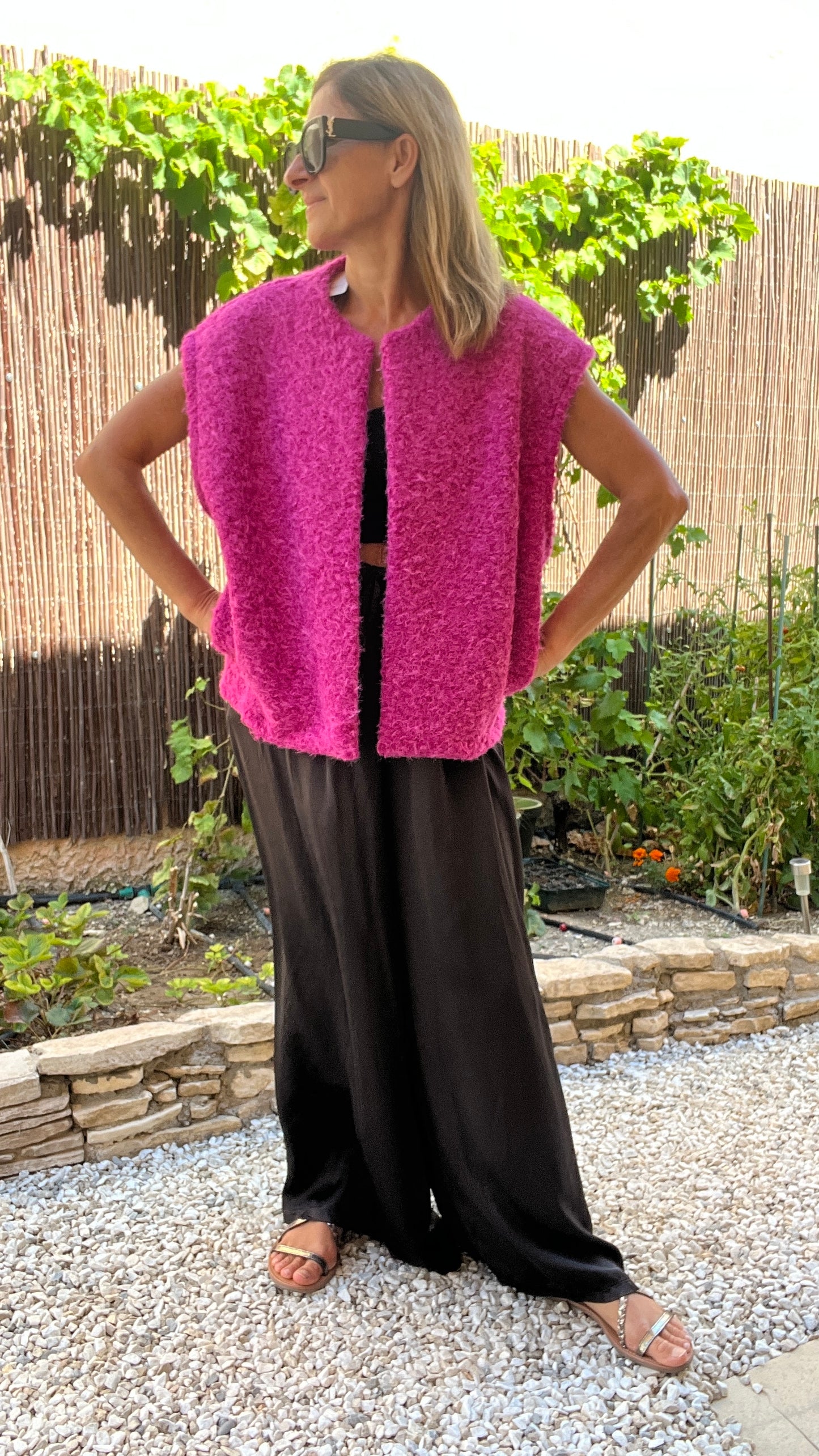 VESTE SANS MANCHES ROSE FUCHSIA « MARIE »