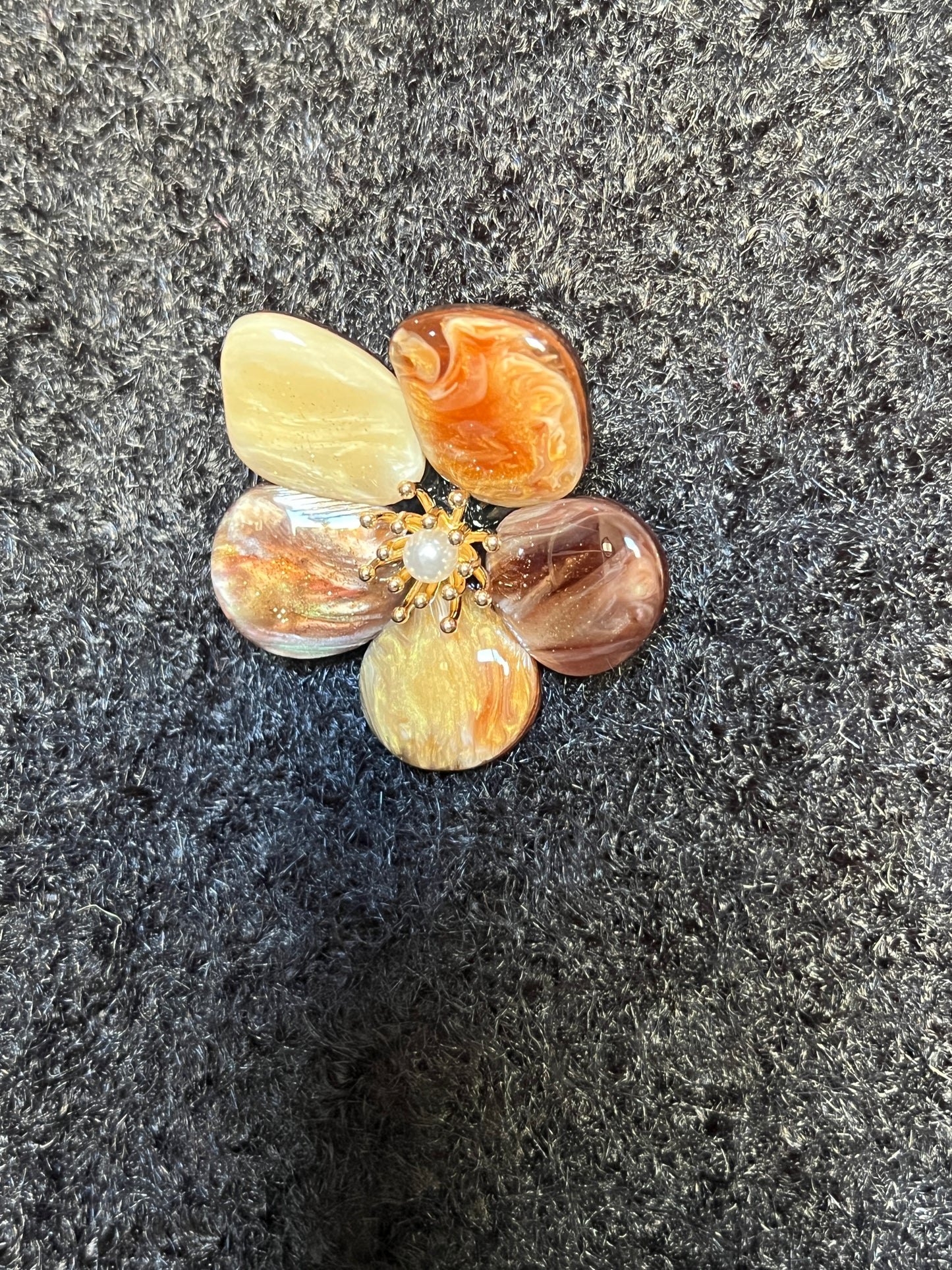 BROCHE FLEUR MARRON GLACE BEIGE