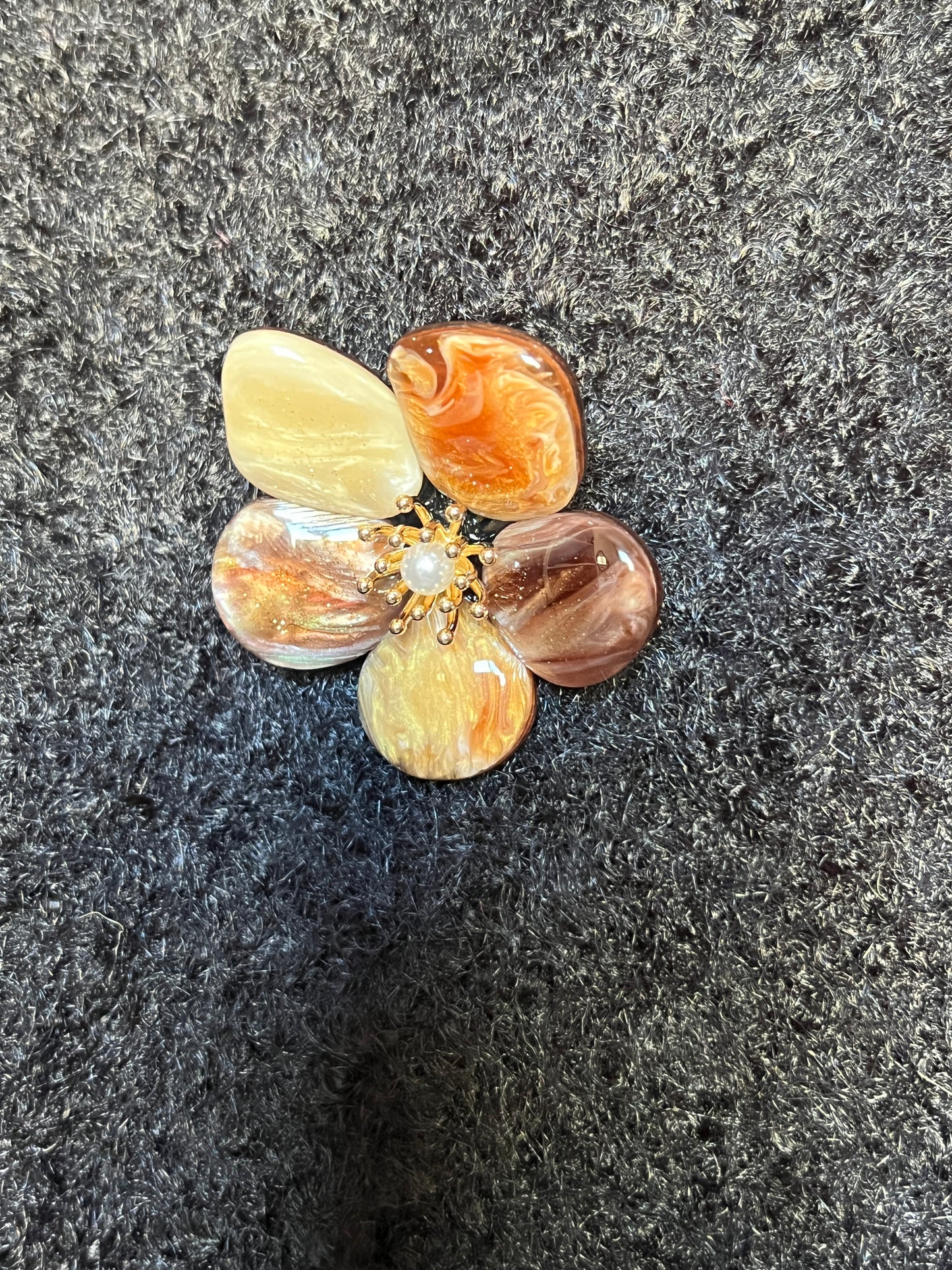 BROCHE FLEUR MARRON GLACE BEIGE