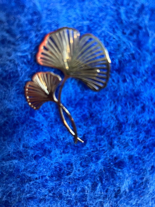 BROCHE DOREE GINKO
