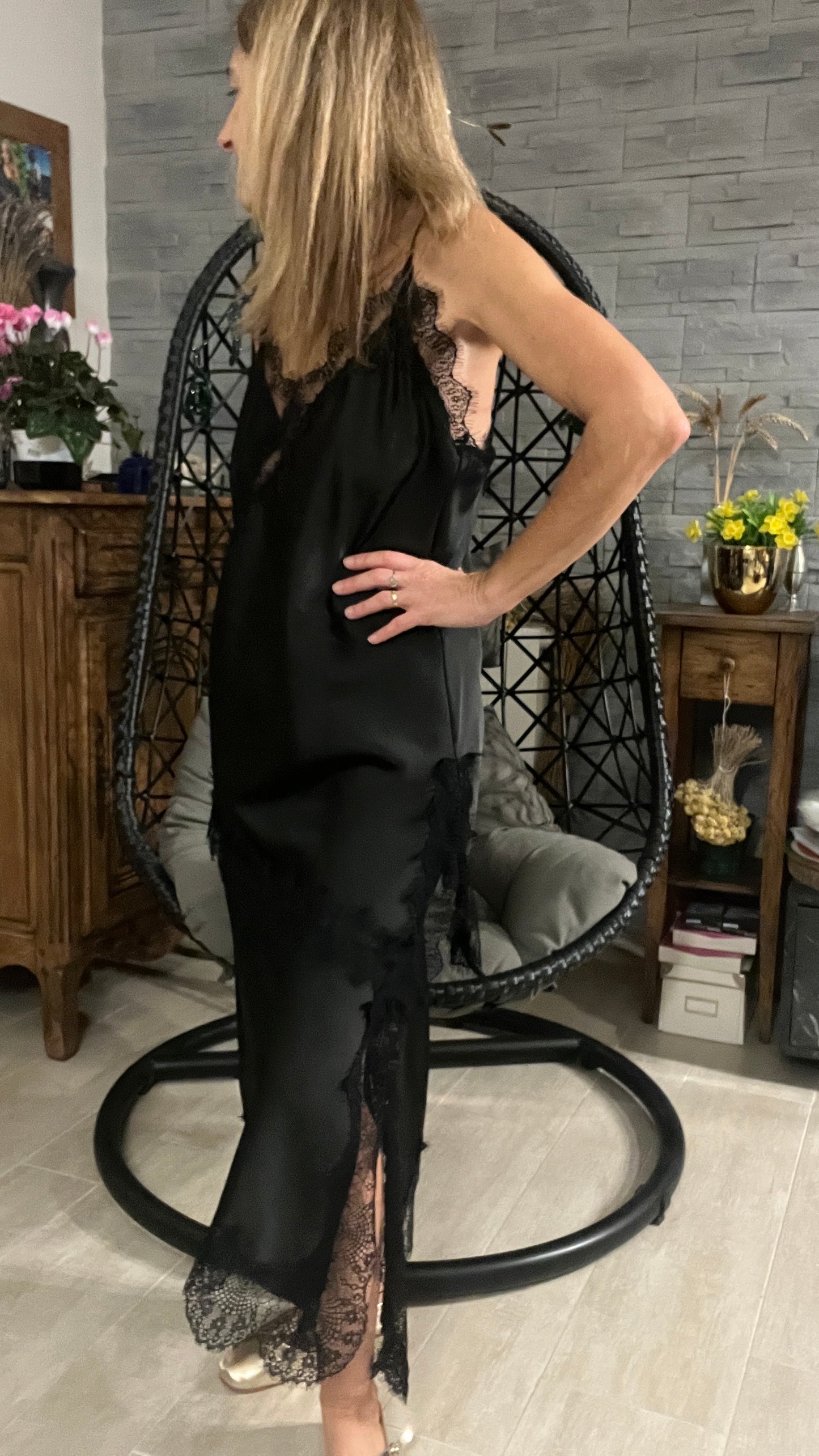 JUPE LONGUE NOIRE ASYMETRIQUE