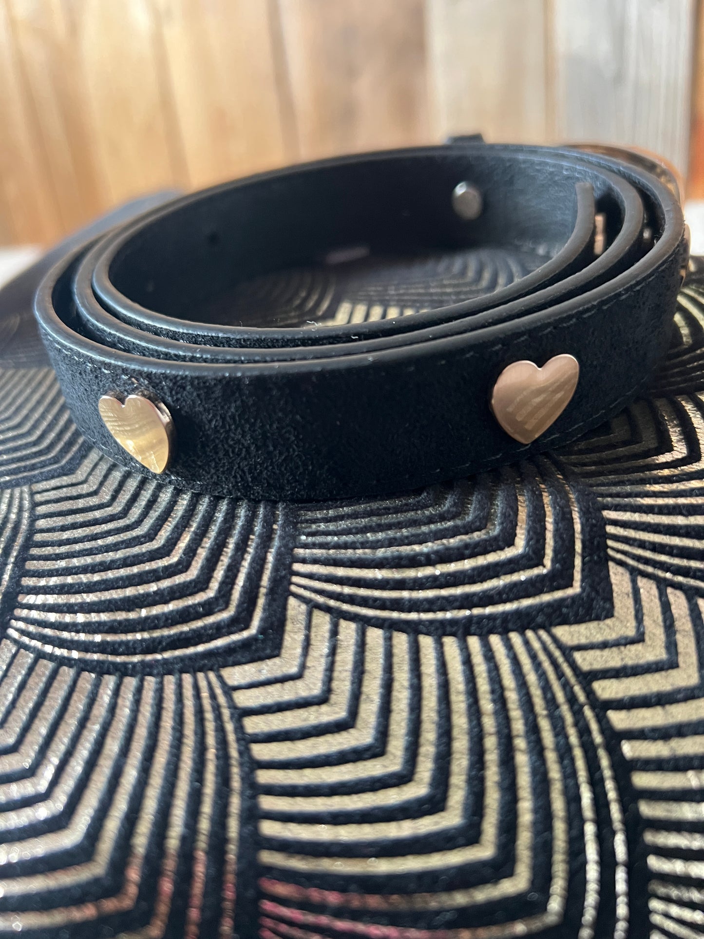 CEINTURE NOIR IMITATION SUEDINE "COEUR"