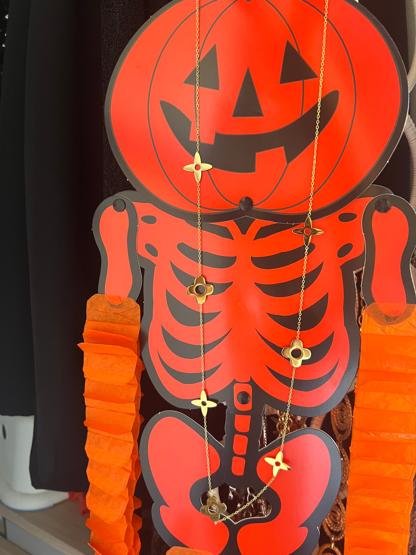 SAUTOIR DORE "PETALES D'OR"