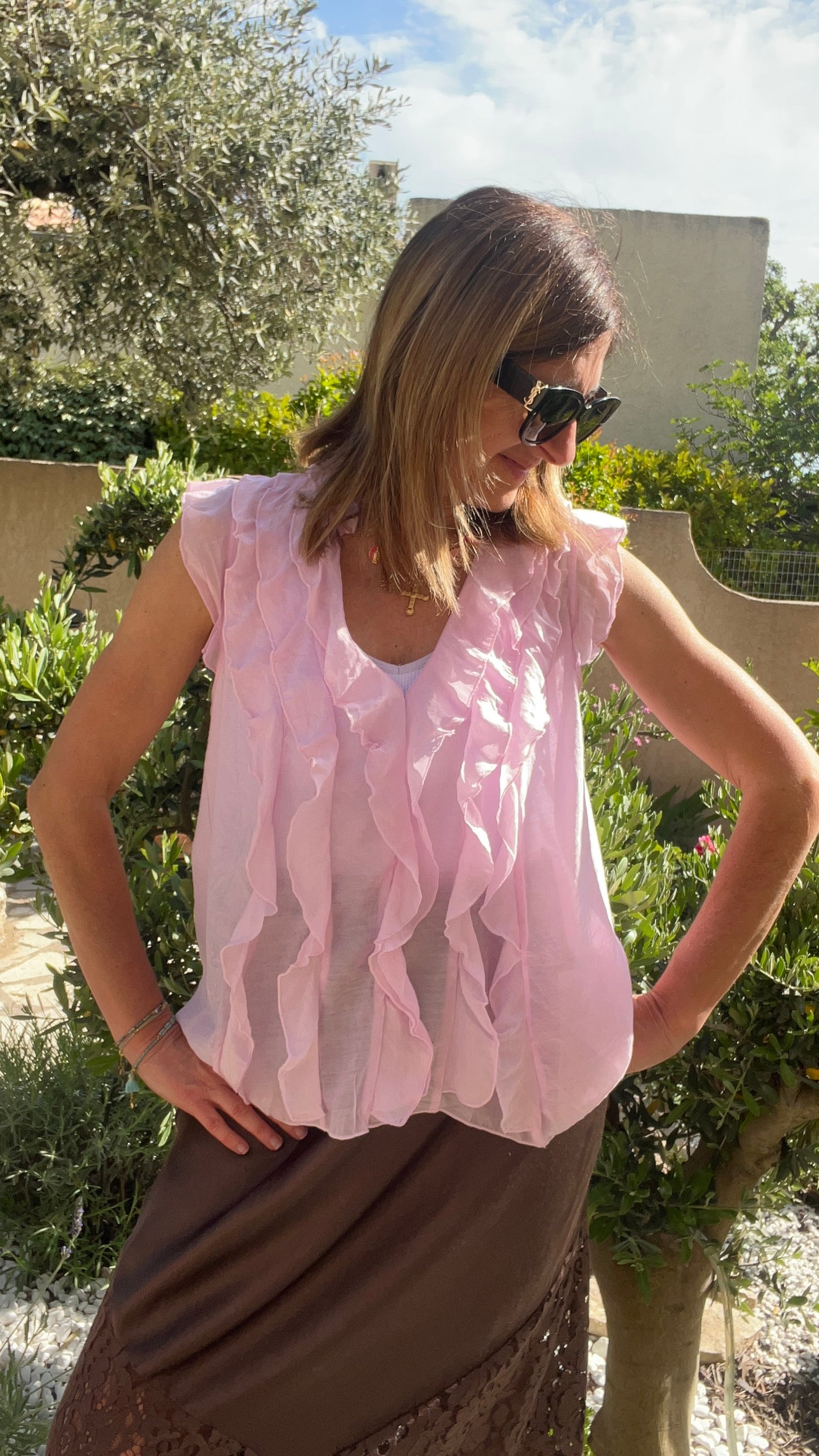 CHEMISIER ROSE SANS MANCHES "FROU-FROU"