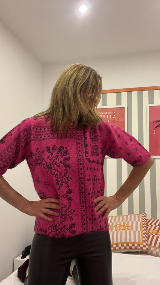 PULL ROSE FUCHSIA BANDANA MANCHES COURTES