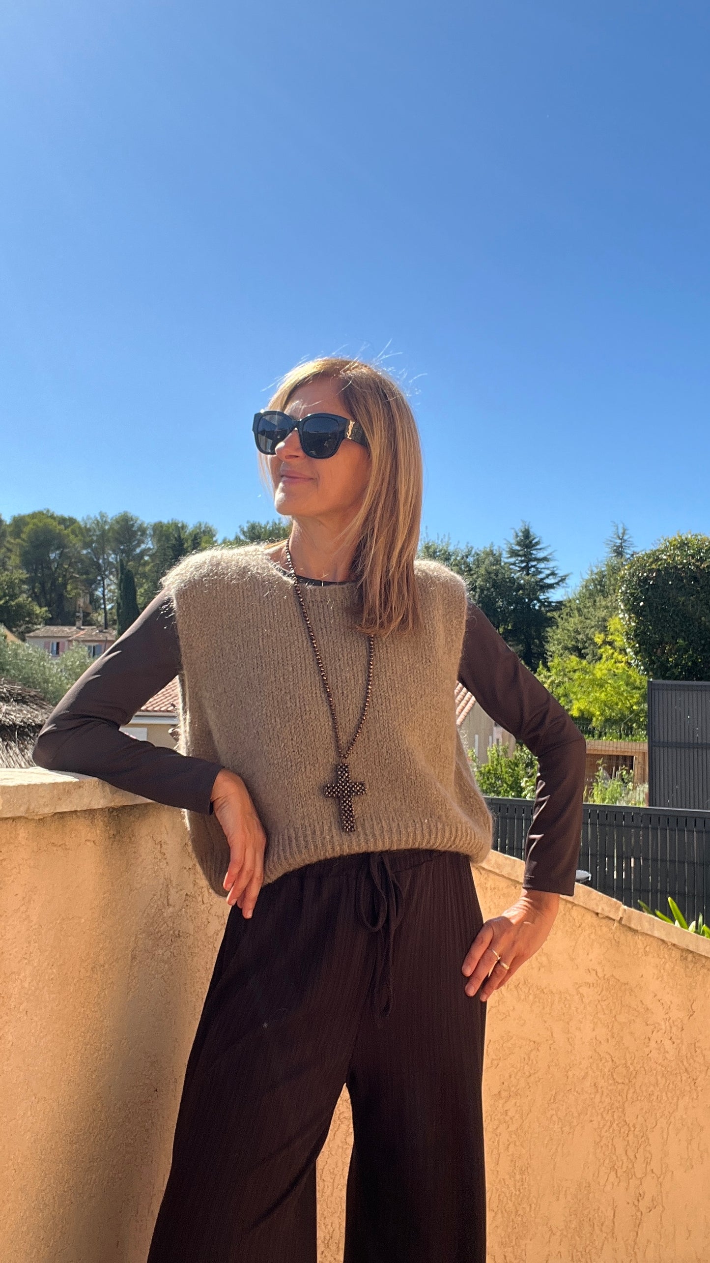 PULL SANS MANCHES "MOHAIR"