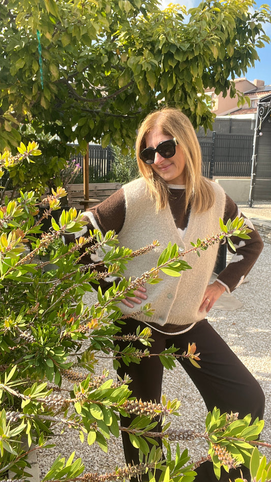 GILET SANS MANCHES BEIGE "DIANA"
