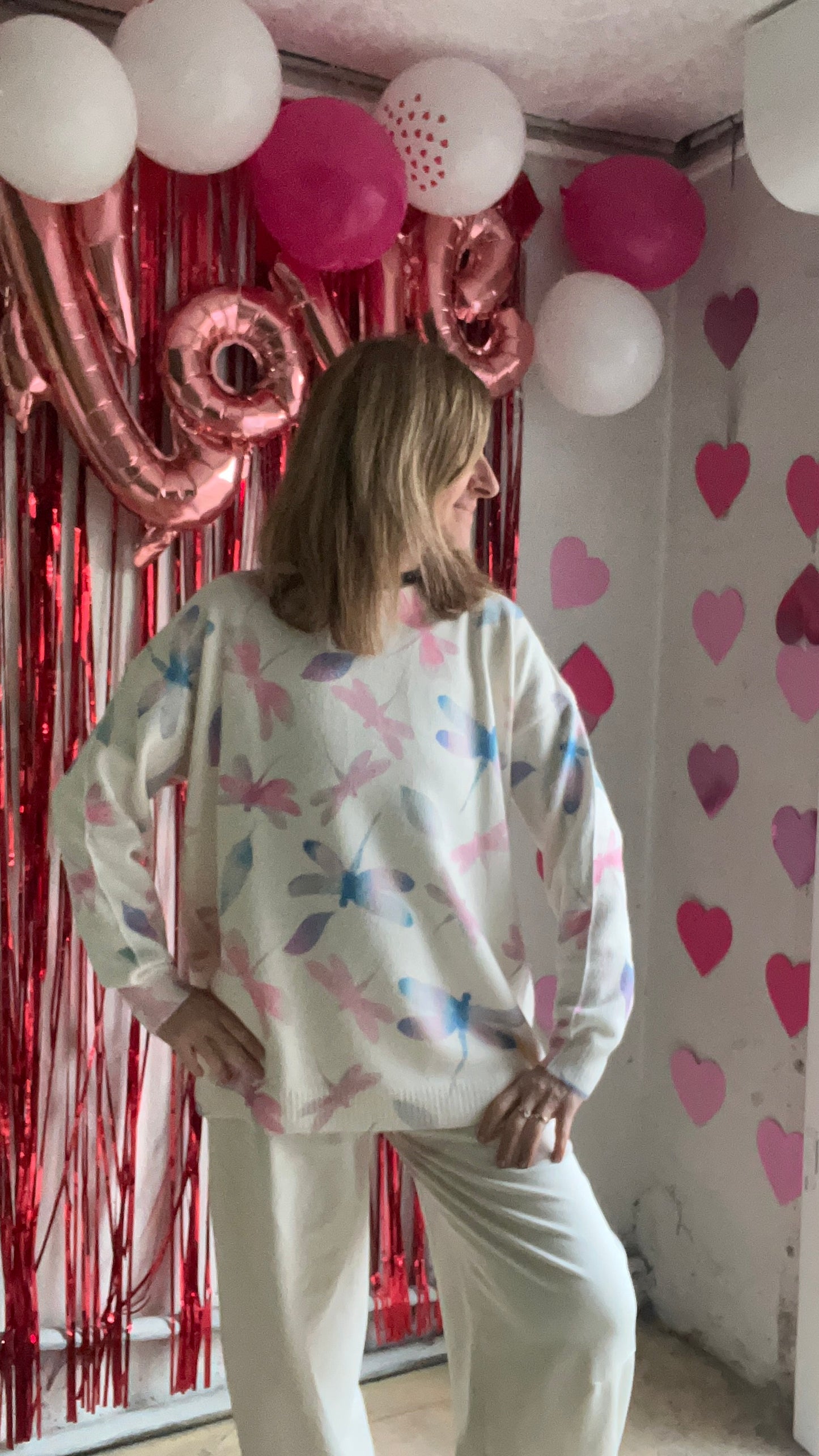 PULL BEIGE ROSE/BLEU/VIOLET "LIBELLULE"