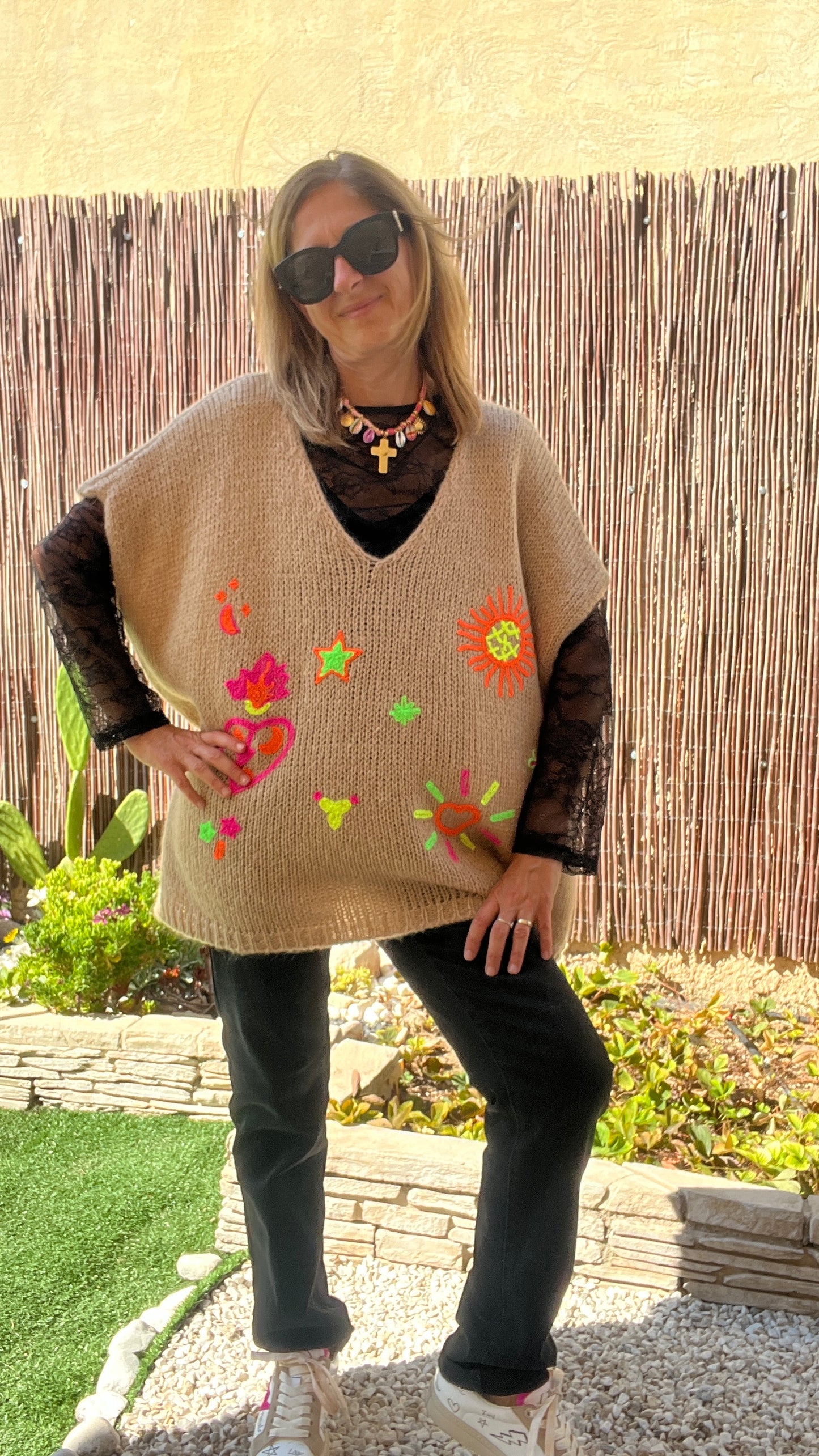PULL PONCHO BEIGE SANS MANCHES "ETOILE"