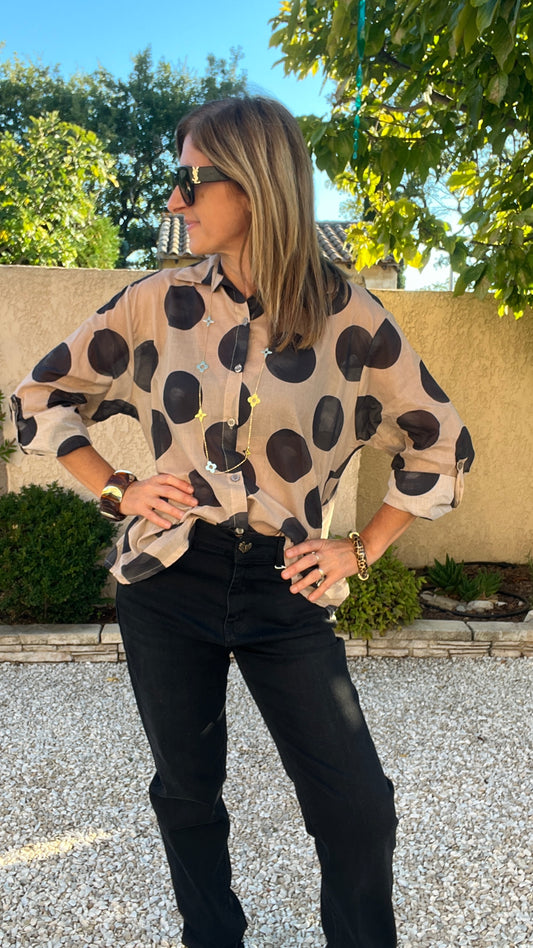 CHEMISIER  BEIGE "A POIS NOIR"