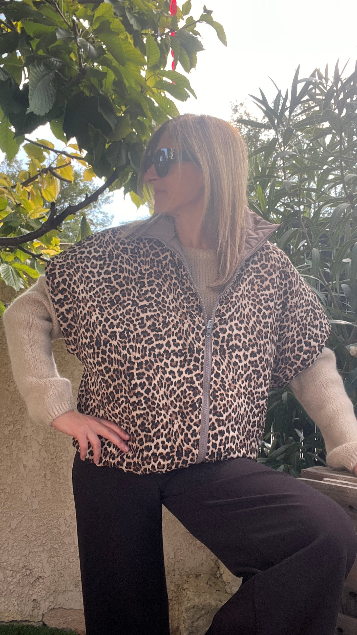 VESTE MATELASSEE TAUPE/LEOPARD REVERSIBLE