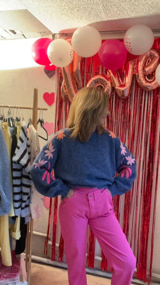 PANTALON ROSE A FERMETURE DECALEE "COUPE ASYMETRIQUE"