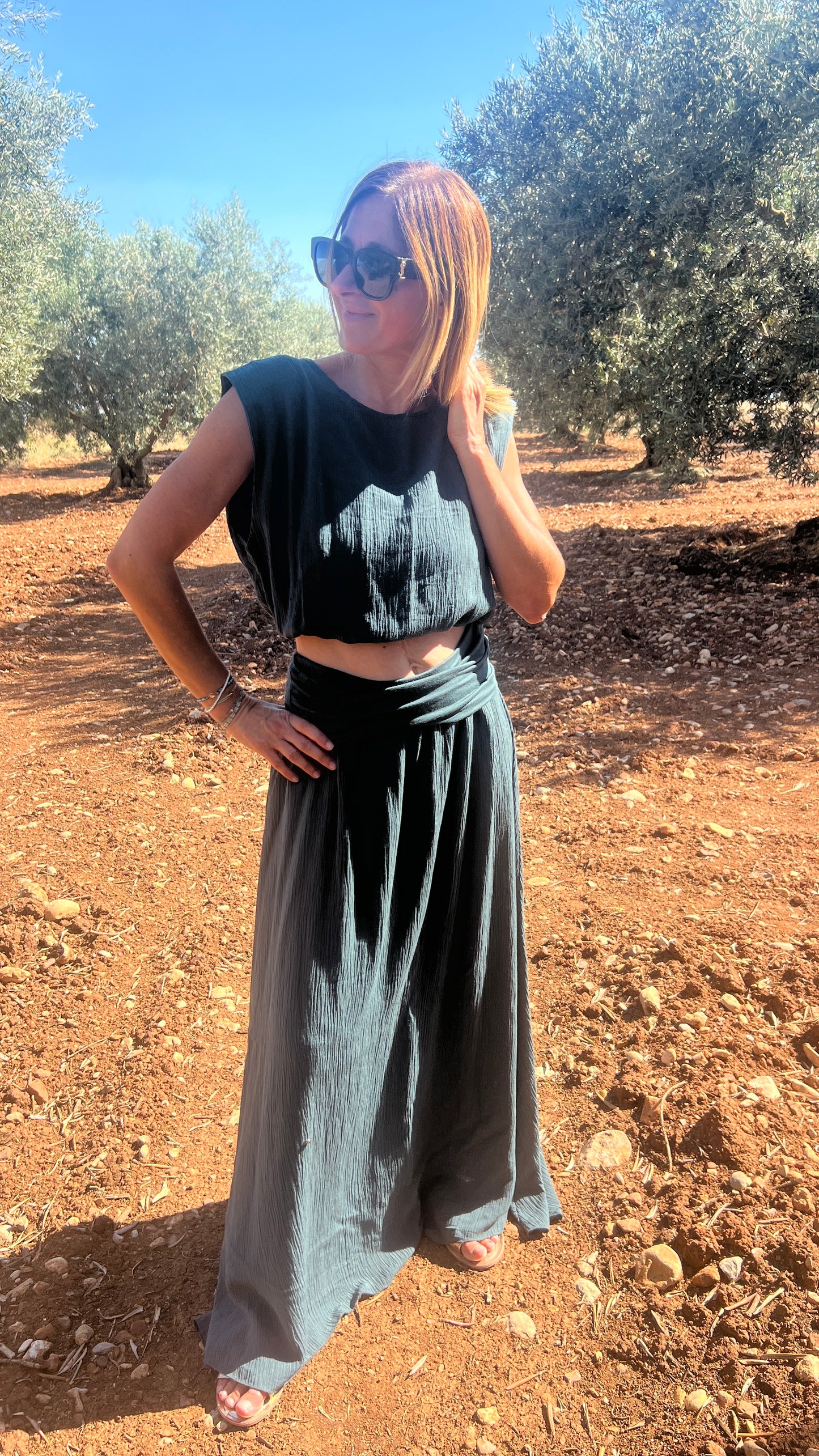 ENSEMBLE  VERT CANARD JUPE/TOP