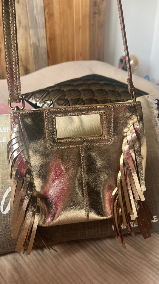 PETIT SAC EN CUIR DORE A FRANGES