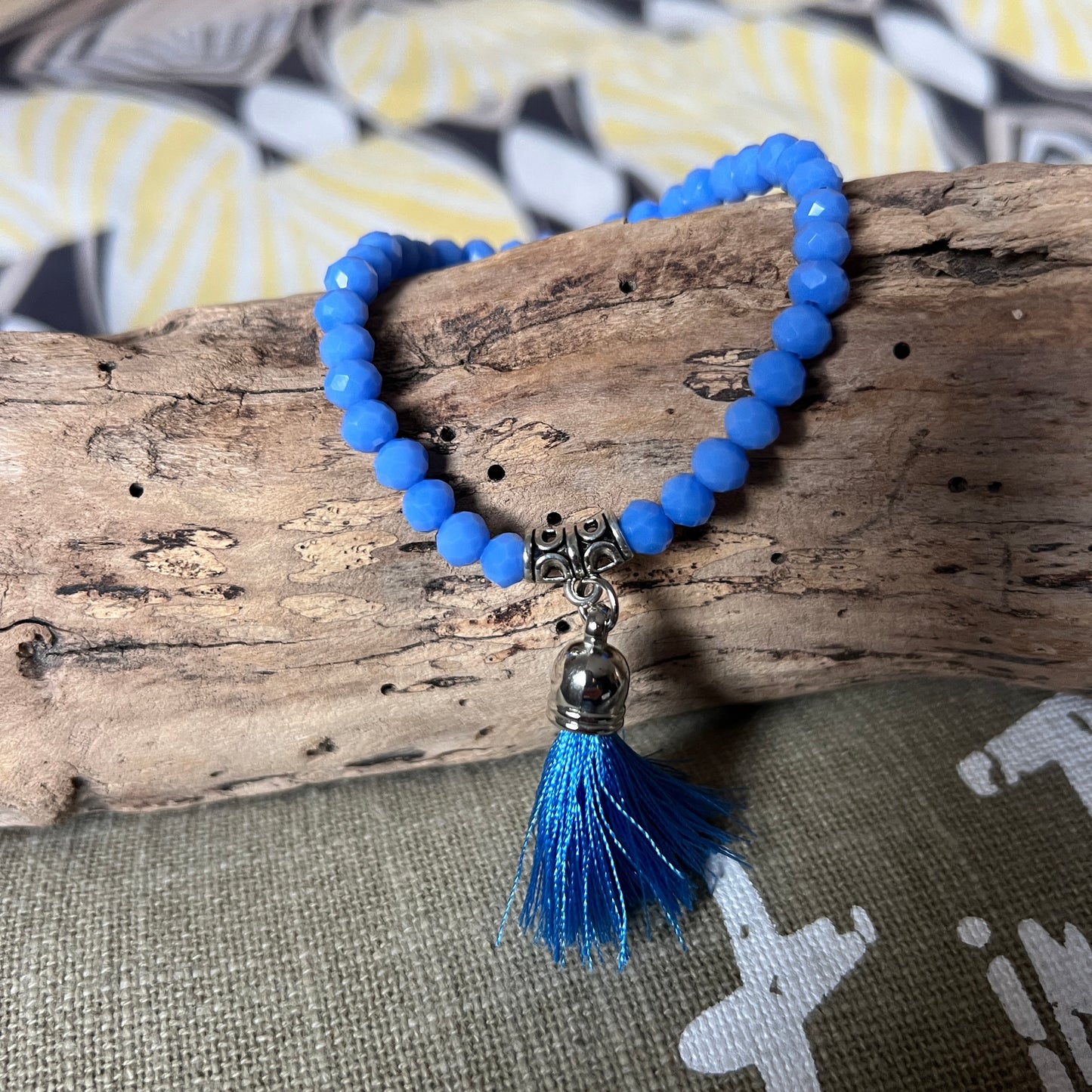 BRACELET PERLES "POMPONS"