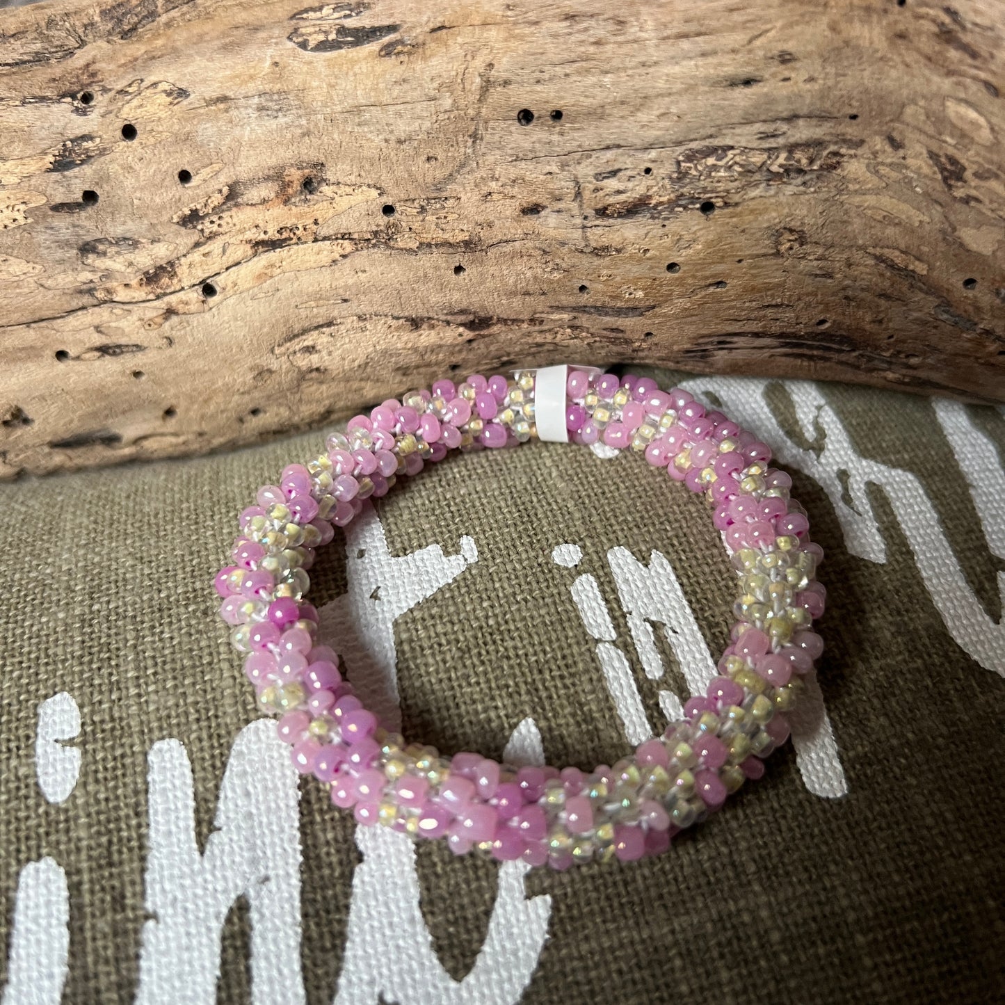 BRACELET MINI PERLES RONDES "PARME/BLANC
