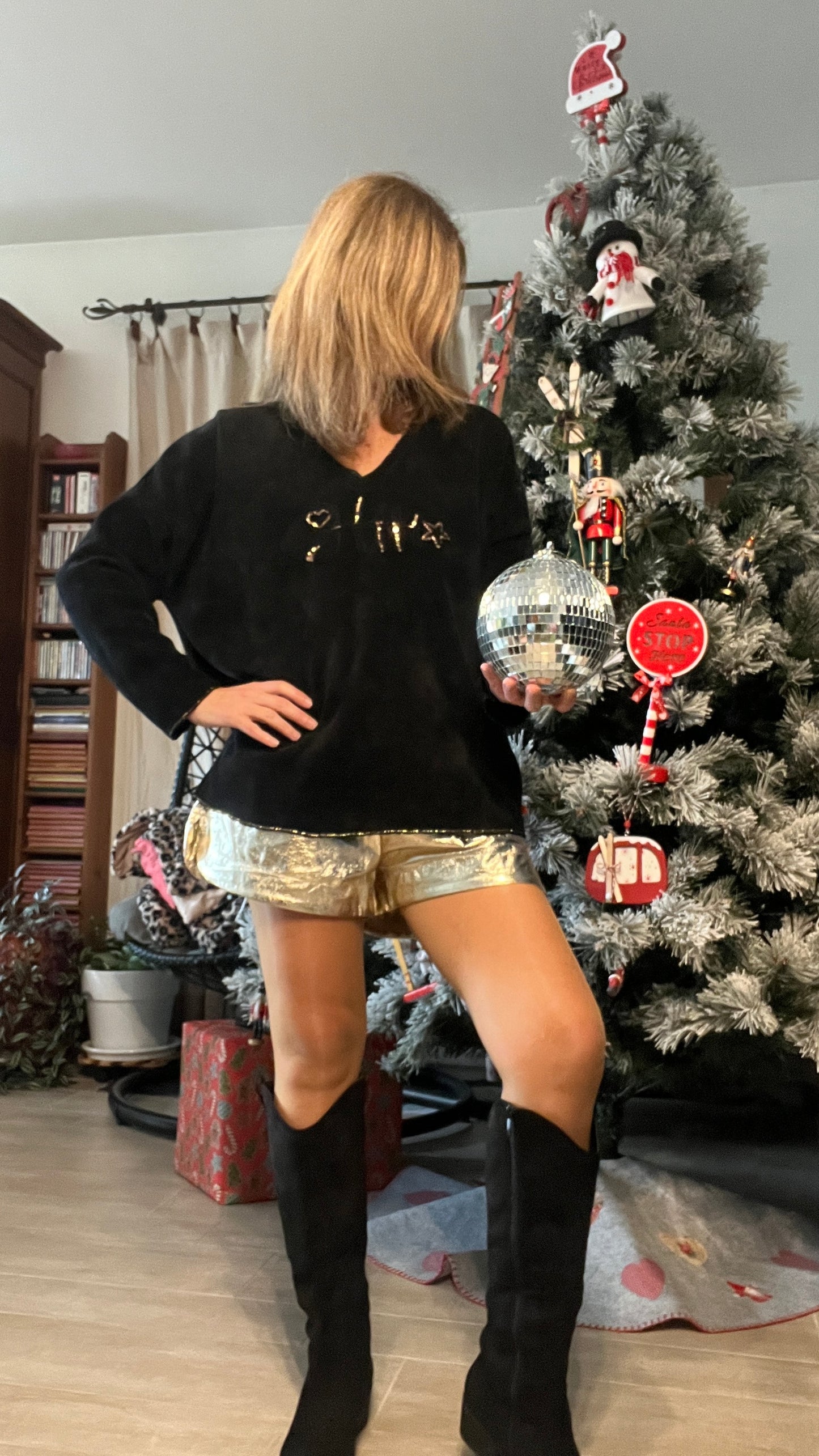 TUNIQUE VELOURS NOIRE INSCRIPTION DOREE