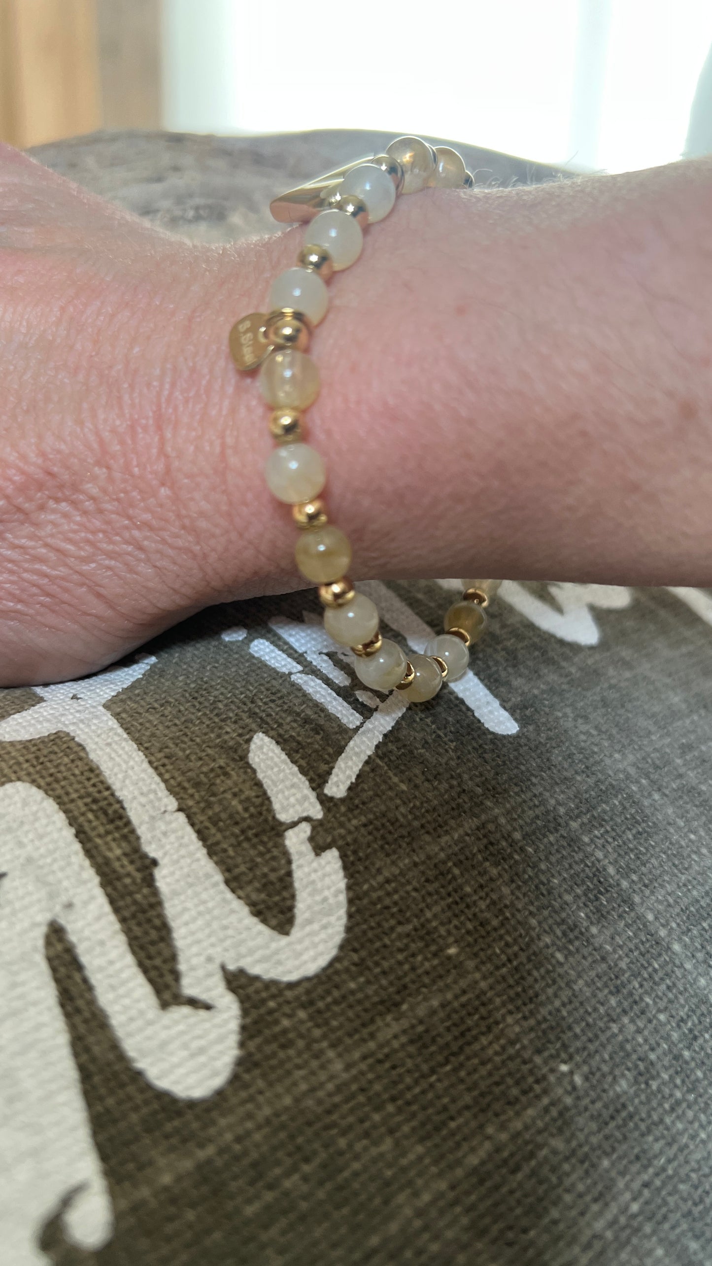 BRACELET PERLES "MEDAILLONS"