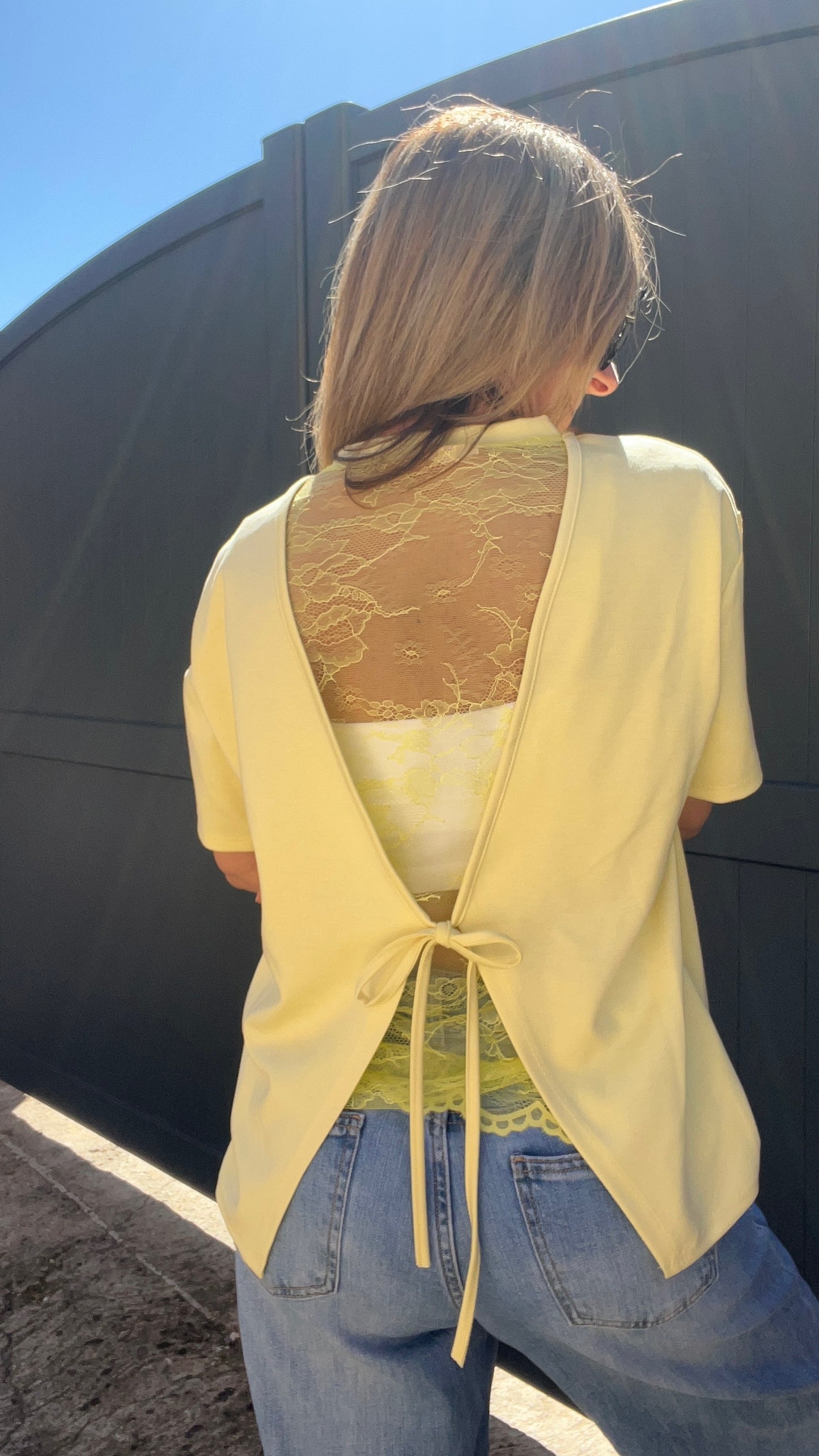 TEE-SHIRT JAUNE DENTELLE MATHILDE