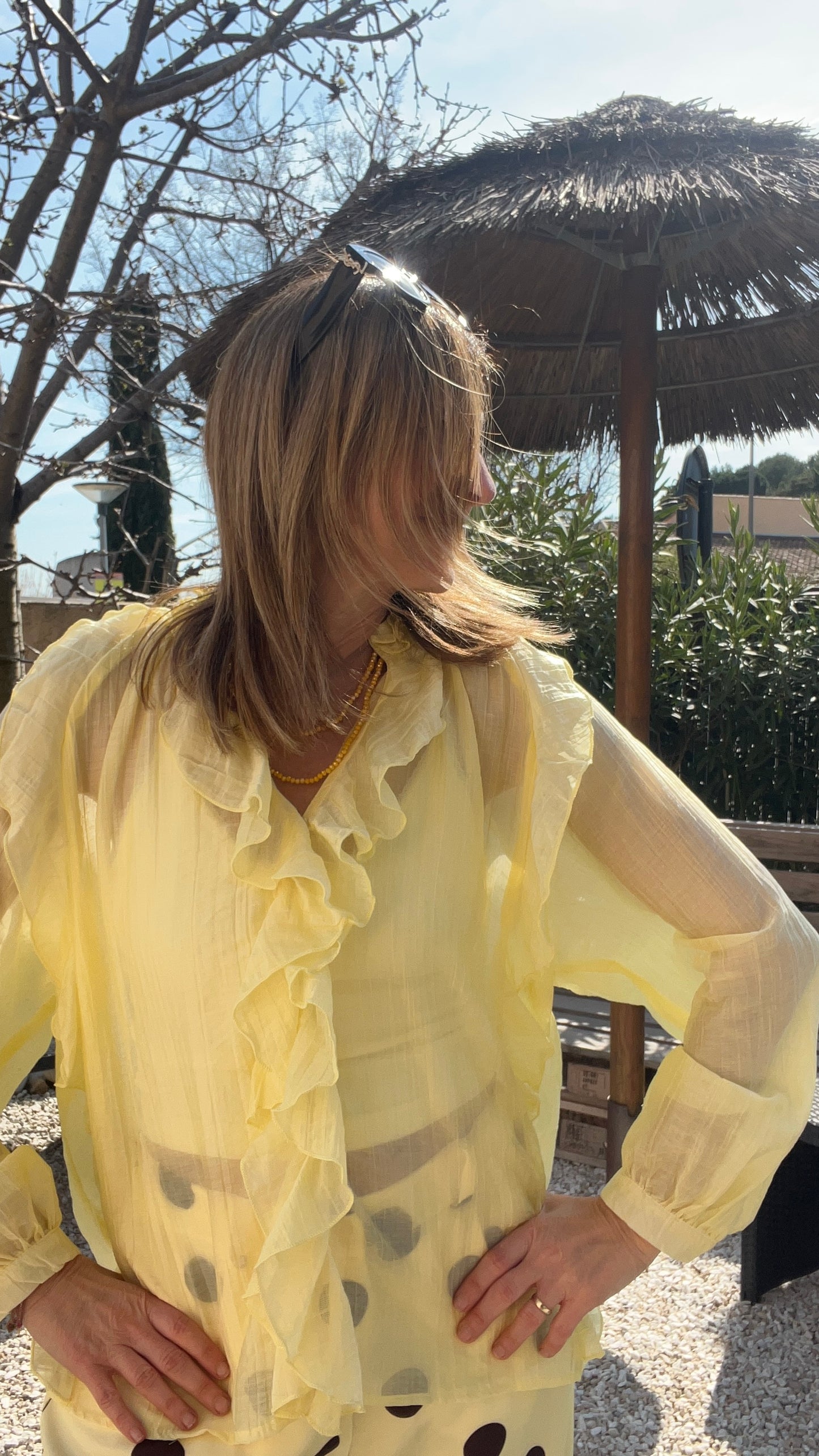 CHEMISIER JAUNE A FROUFROU