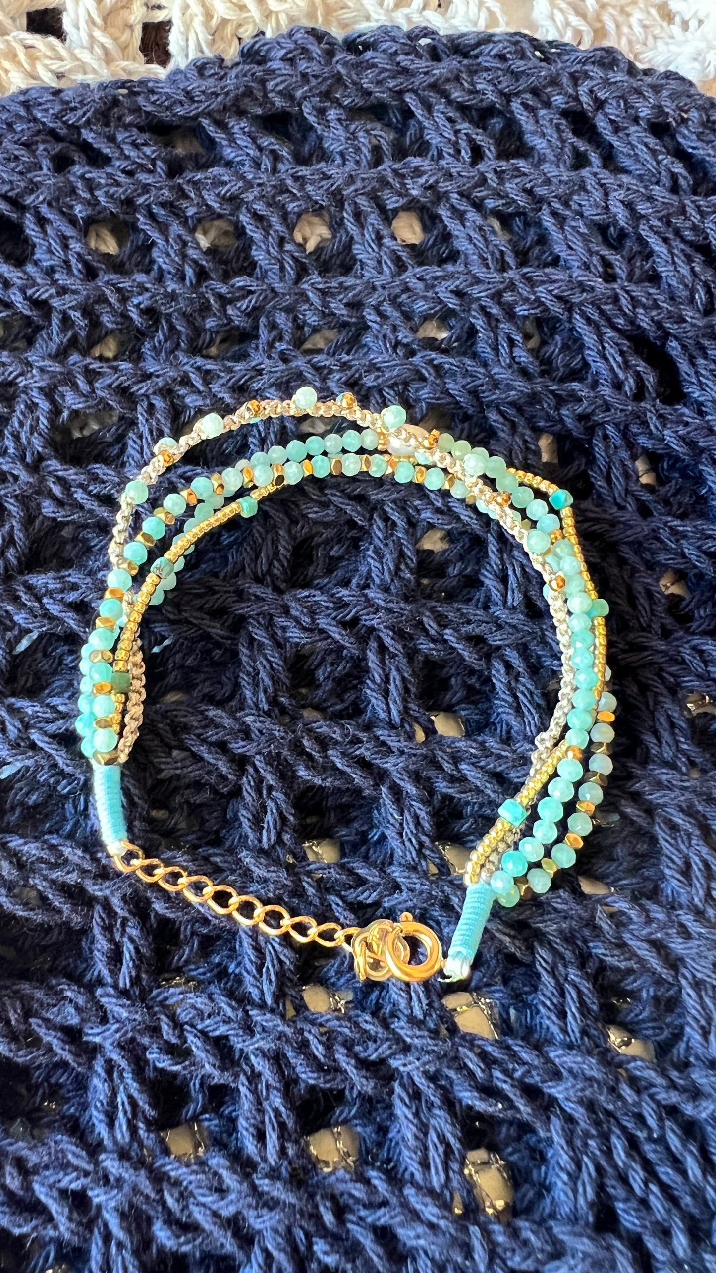BRACELET MULTI- CORDONS TURQUOISE