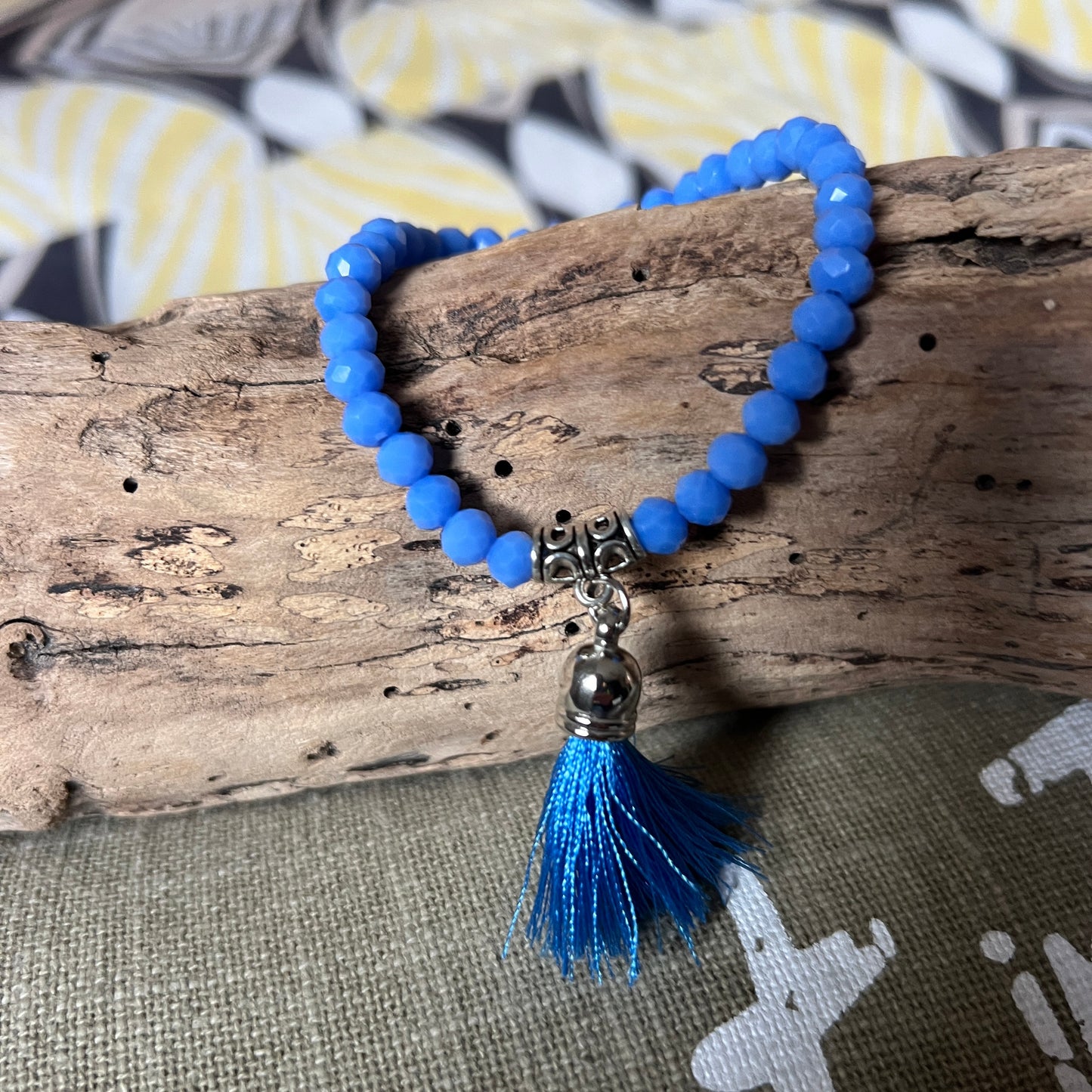 BRACELET PERLES "POMPONS"