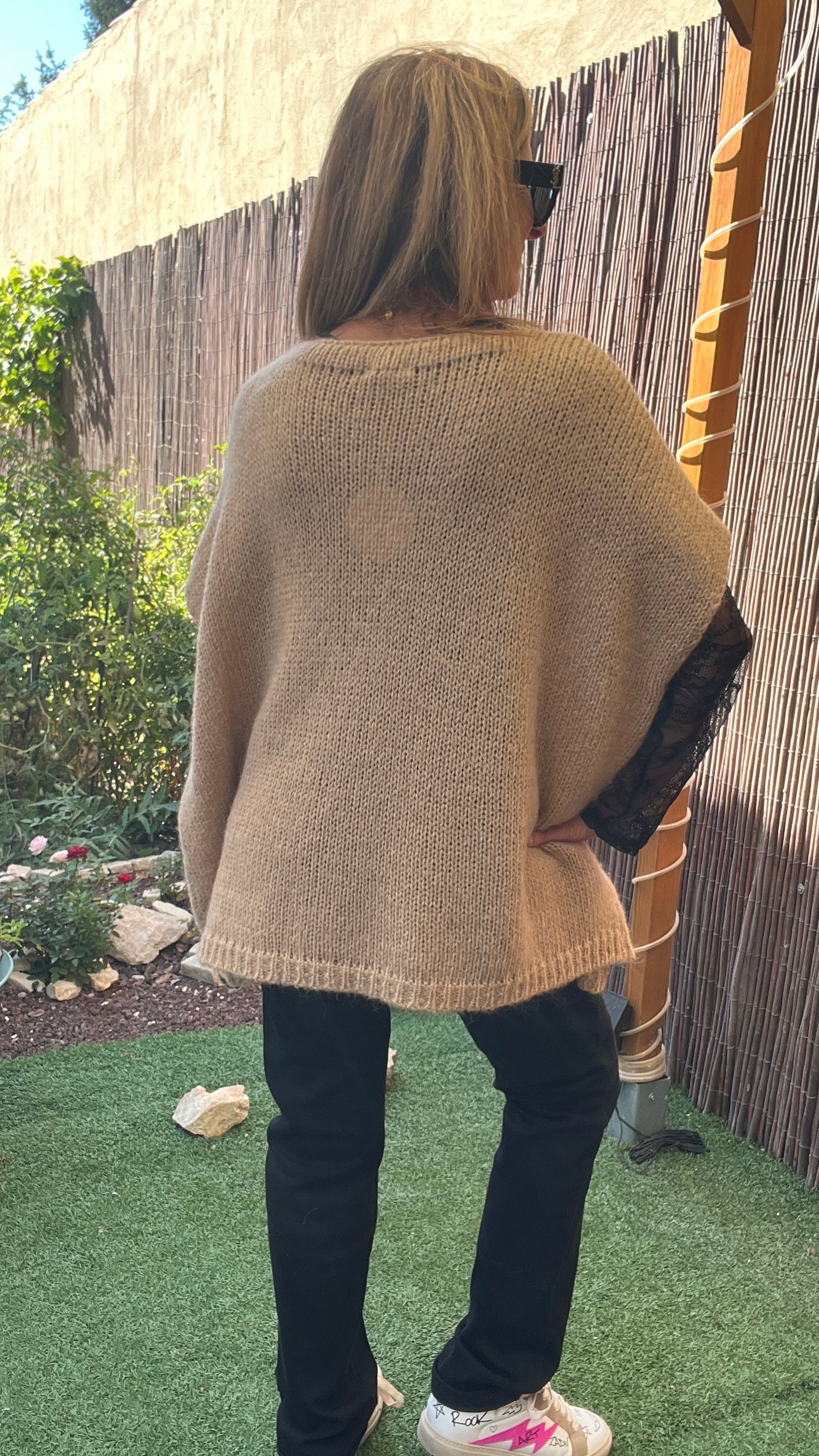 PULL PONCHO BEIGE SANS MANCHES "ETOILE"