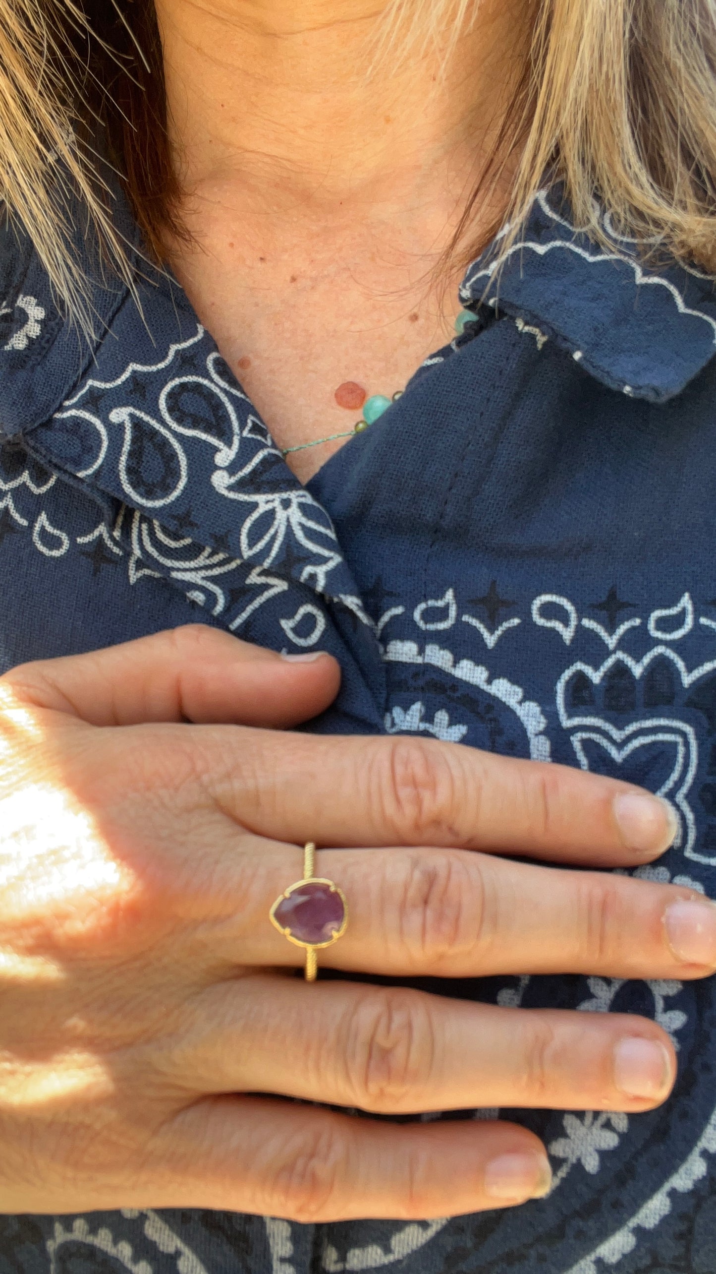 BAGUE PIERRE PRECIEUSE HABAHA