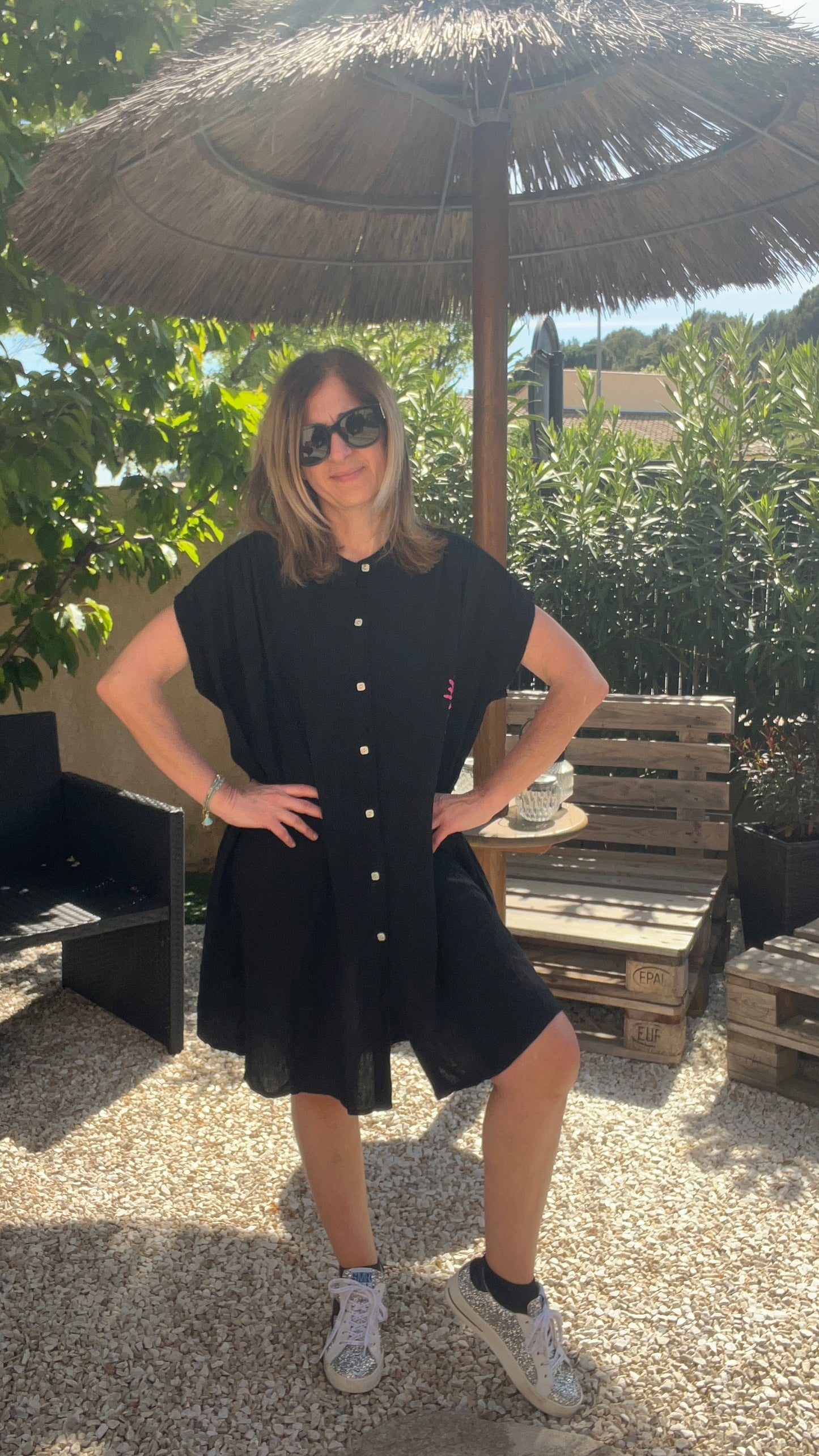 ROBE CHEMISE NOIR SOLEIL