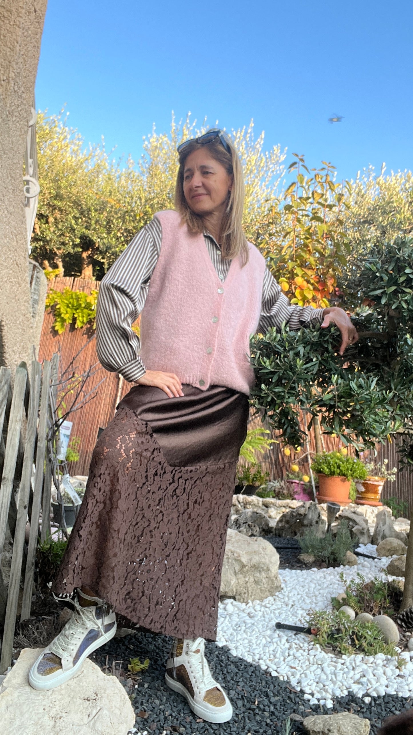 GILET SANS MANCHES ROSE POUDREE "DIANA"