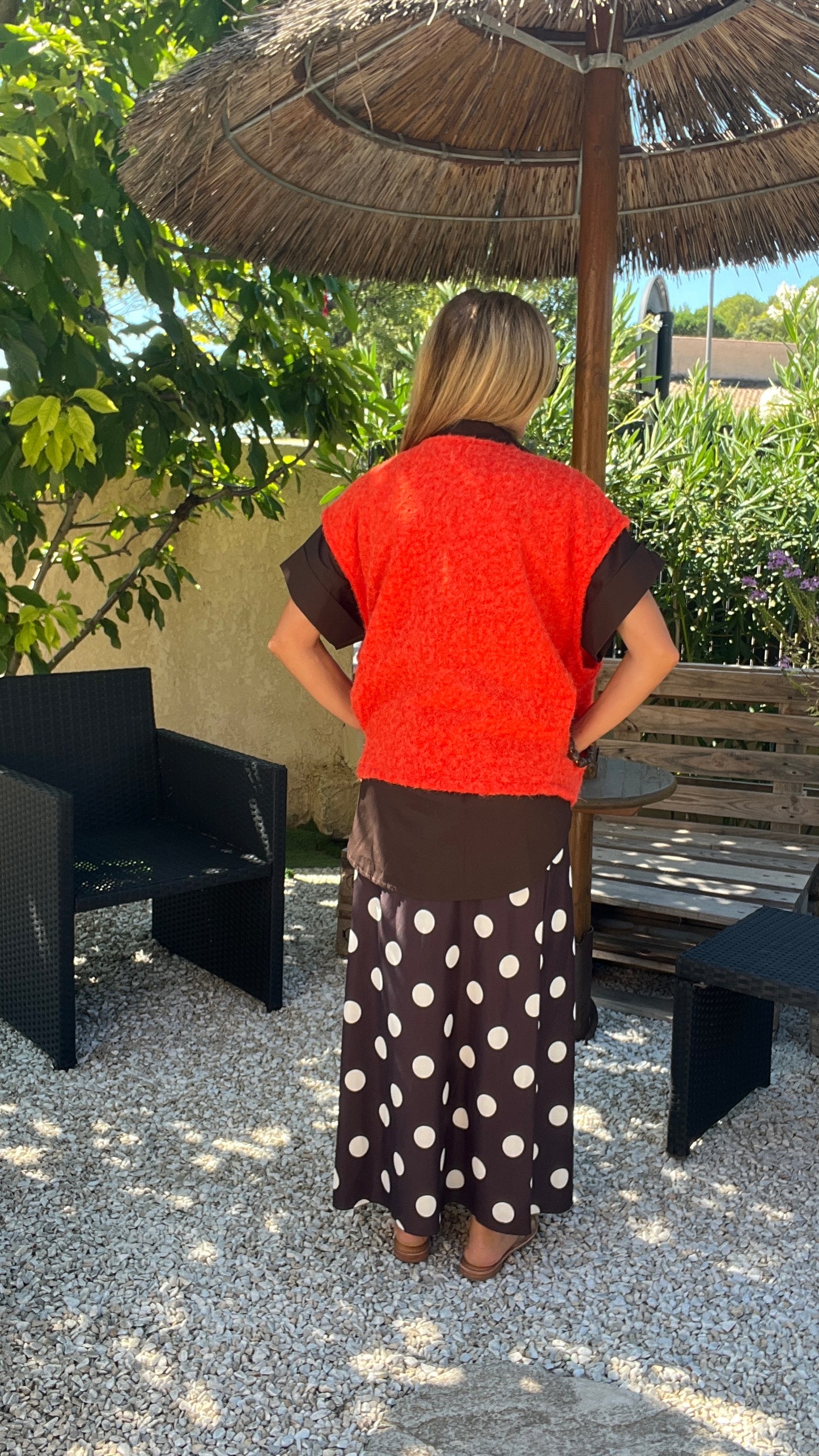 VESTE SANS MANCHES ORANGE « MARIE »