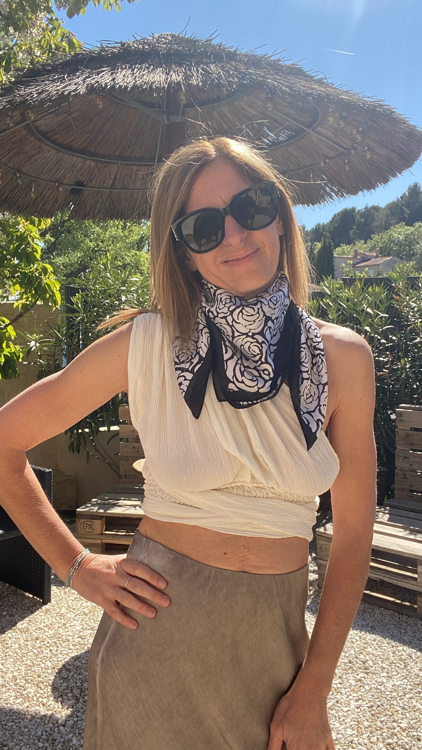 Foulard Blanc & noir "Carré