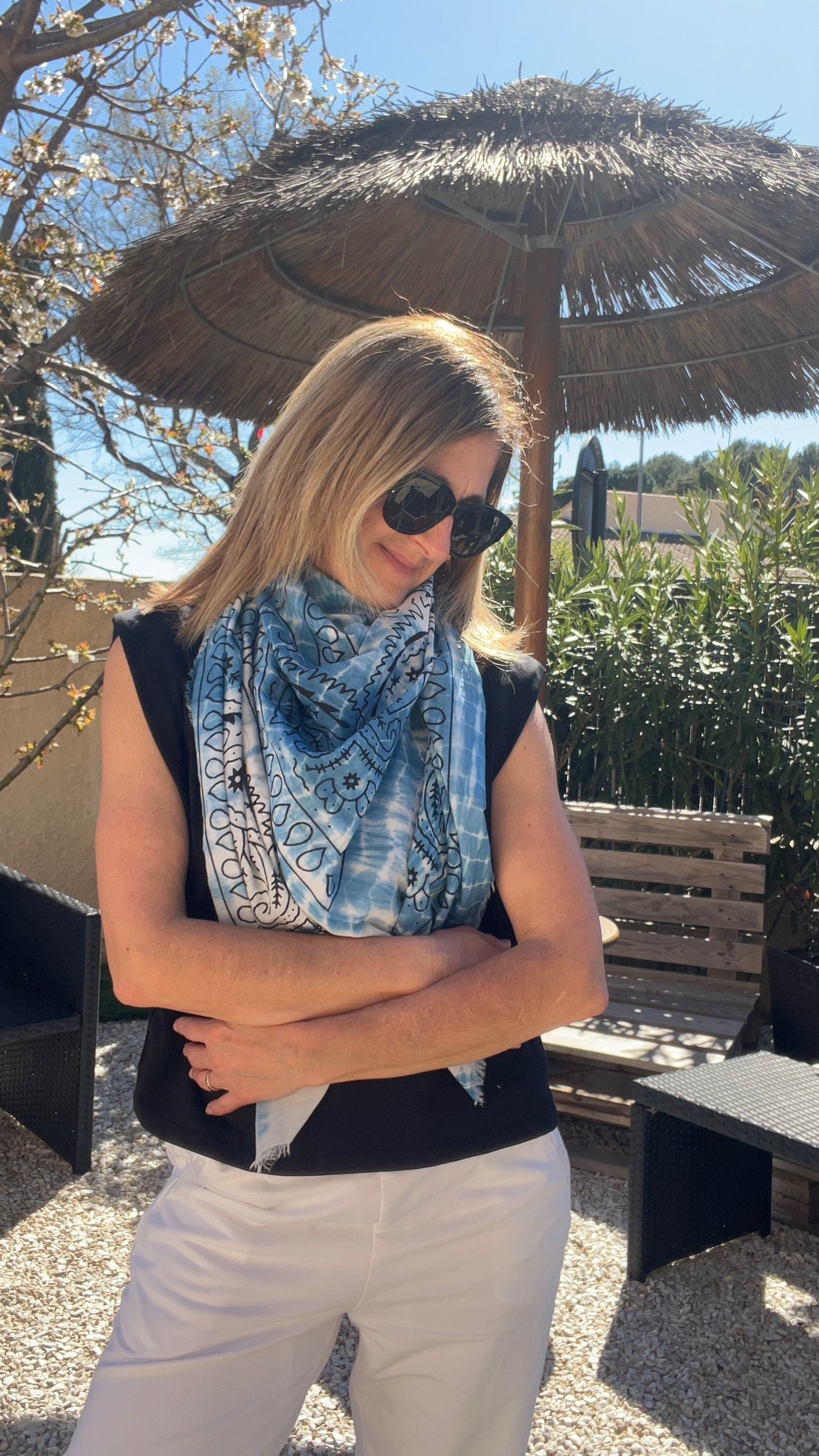 FOULARD TIE AND DIE BLEU/BLANC "BANDANA"