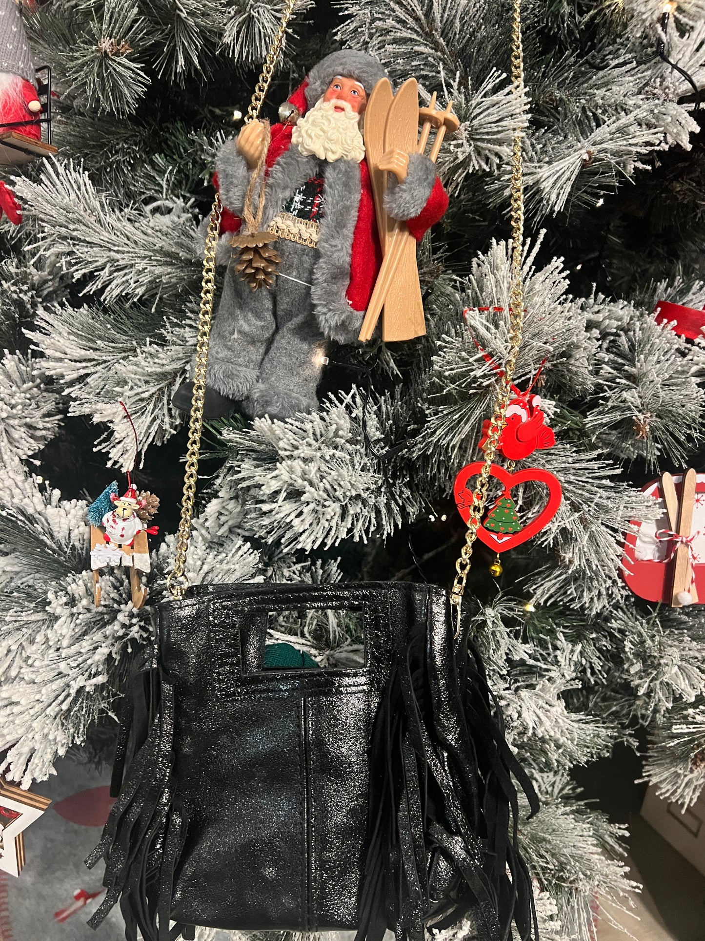 PETIT SAC EN CUIR NOIR A FRANGES