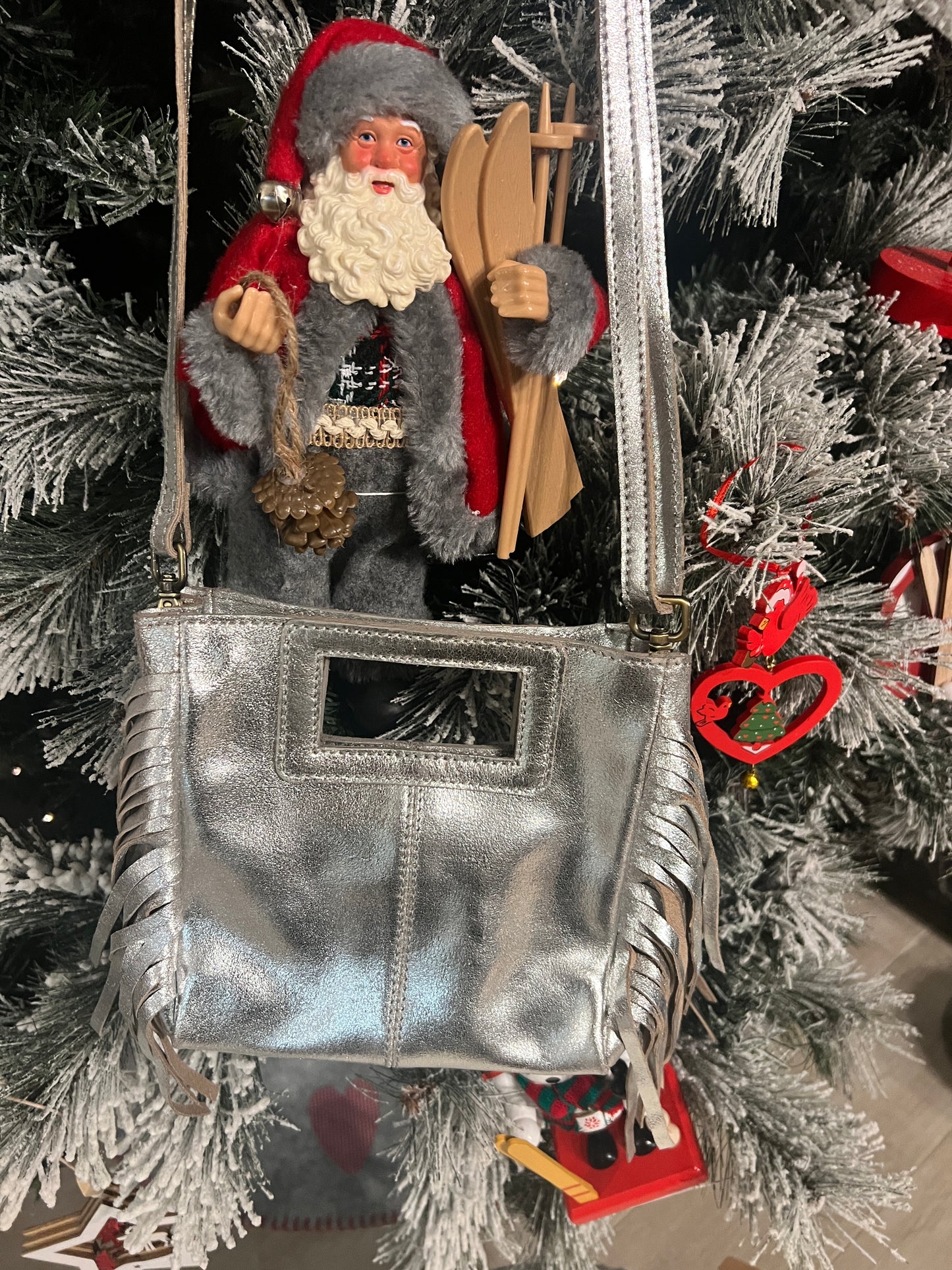 PETIT SAC EN CUIR ARGENT A FRANGES