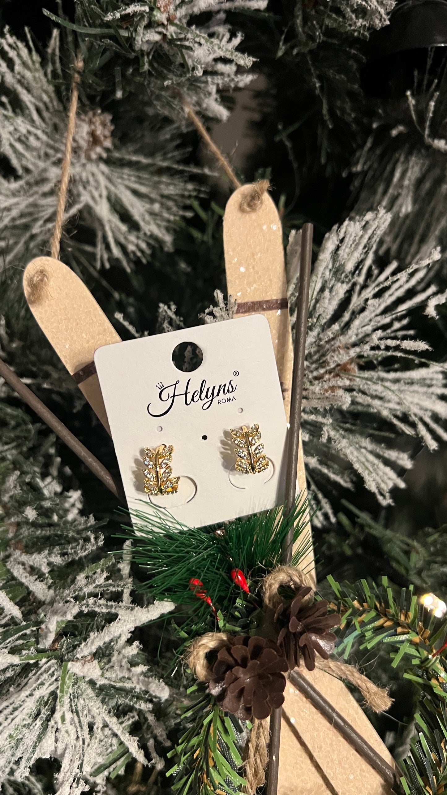 ANNEAUX DORES "MINI FEUILLES"