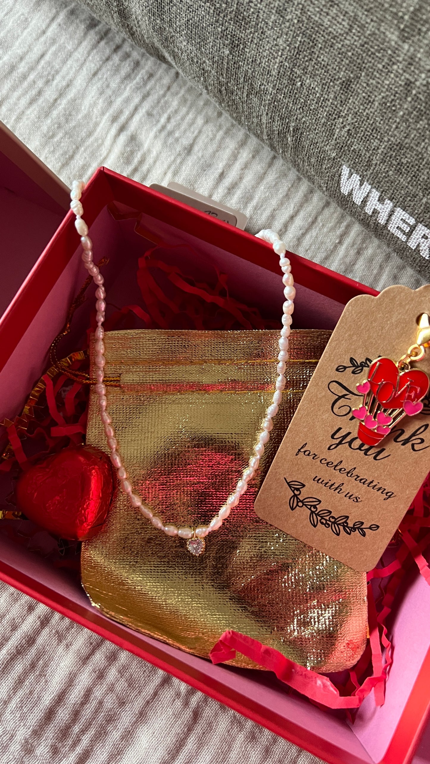 COLLIER PERLES OVALE BLANCHES "HABAHA"