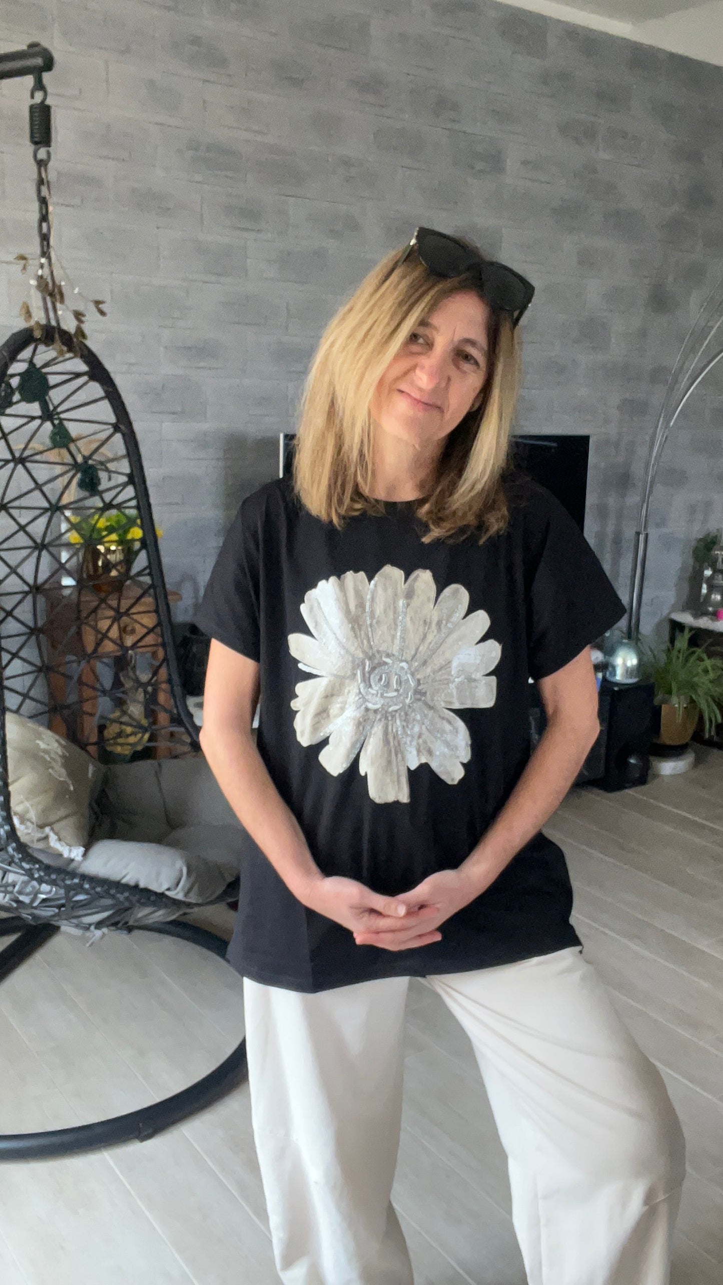 TEE-SHIRT TUNIQUE NOIR "MARGUERITE"