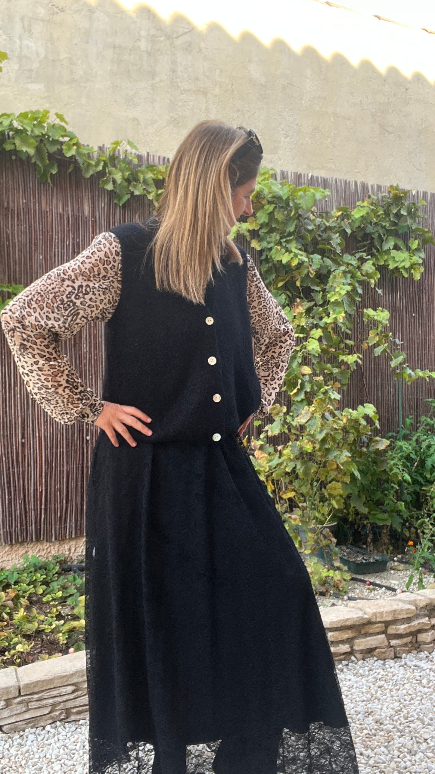 GILET SANS MANCHES CHOCOLAT "DIANA"